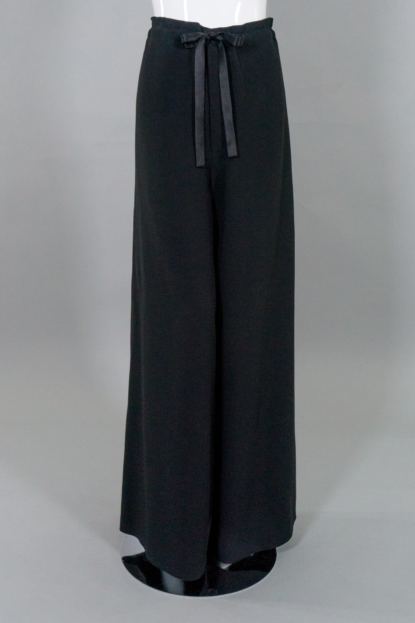 Satin Smoking Jacket & Pant - Image 11