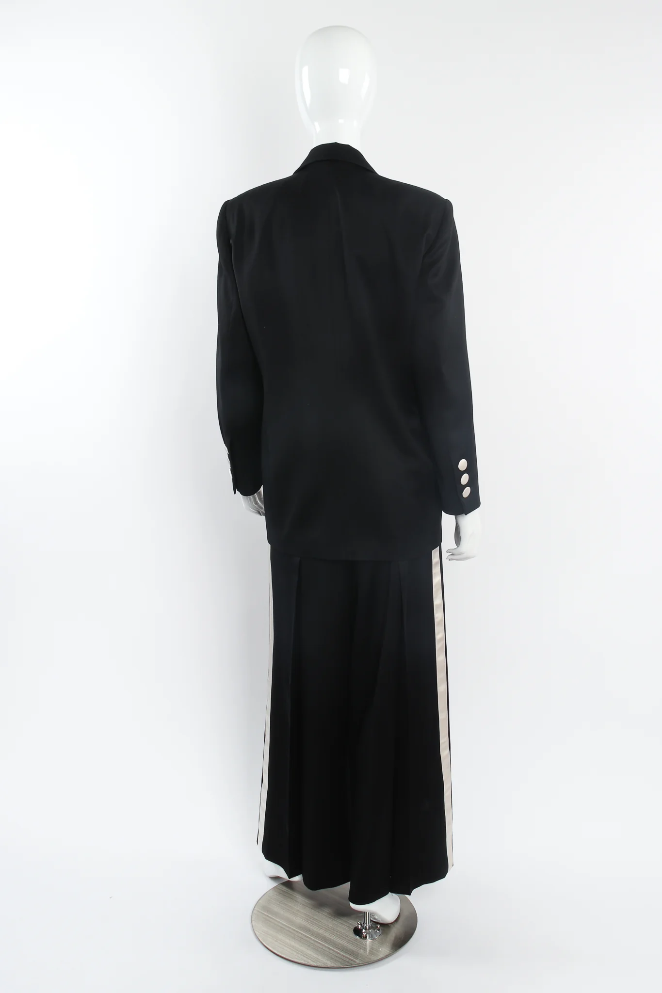 Satin Trim Tuxedo Jacket & Pant Suit - Image 10