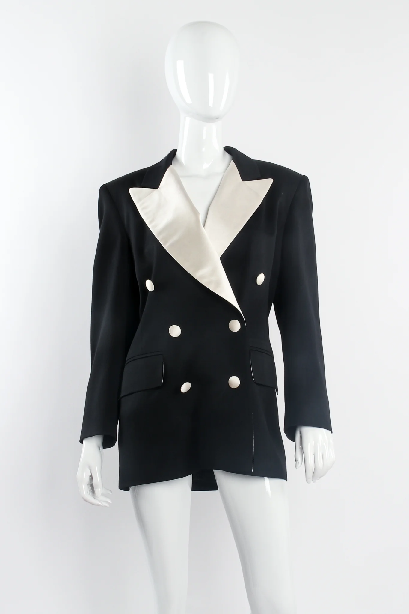 Satin Trim Tuxedo Jacket & Pant Suit - Image 11