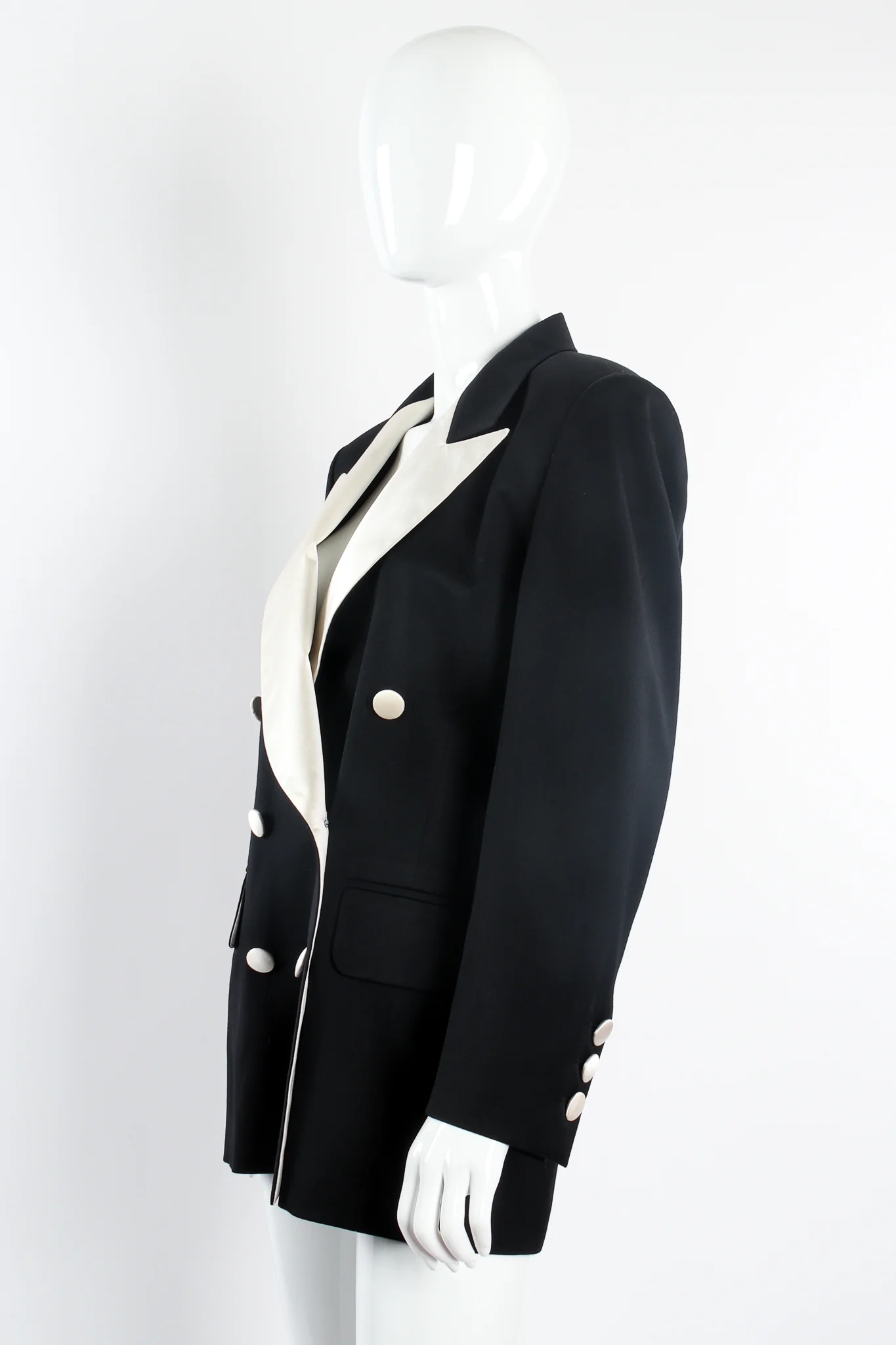 Satin Trim Tuxedo Jacket & Pant Suit - Image 14