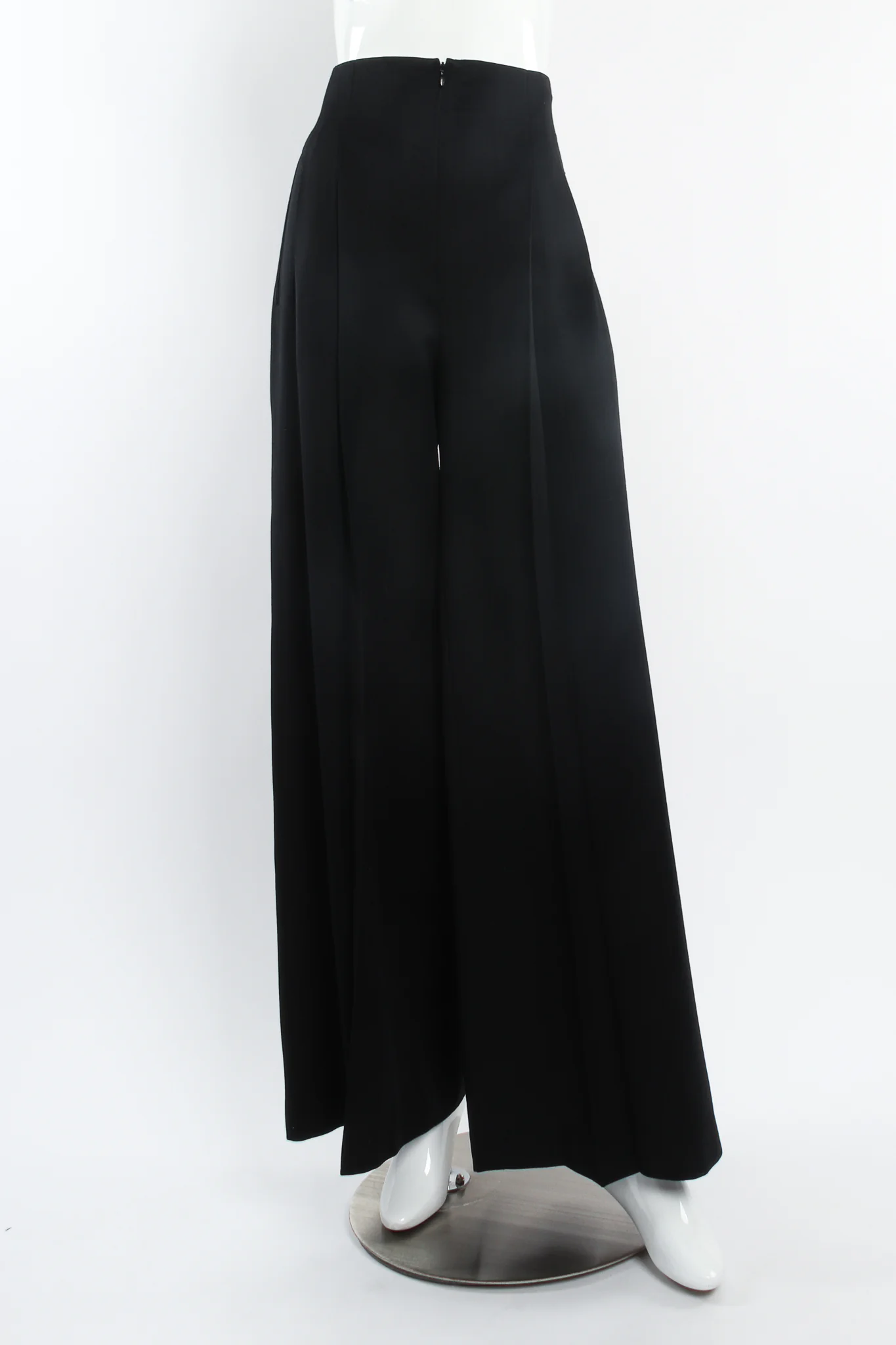 Satin Trim Tuxedo Jacket & Pant Suit - Image 18