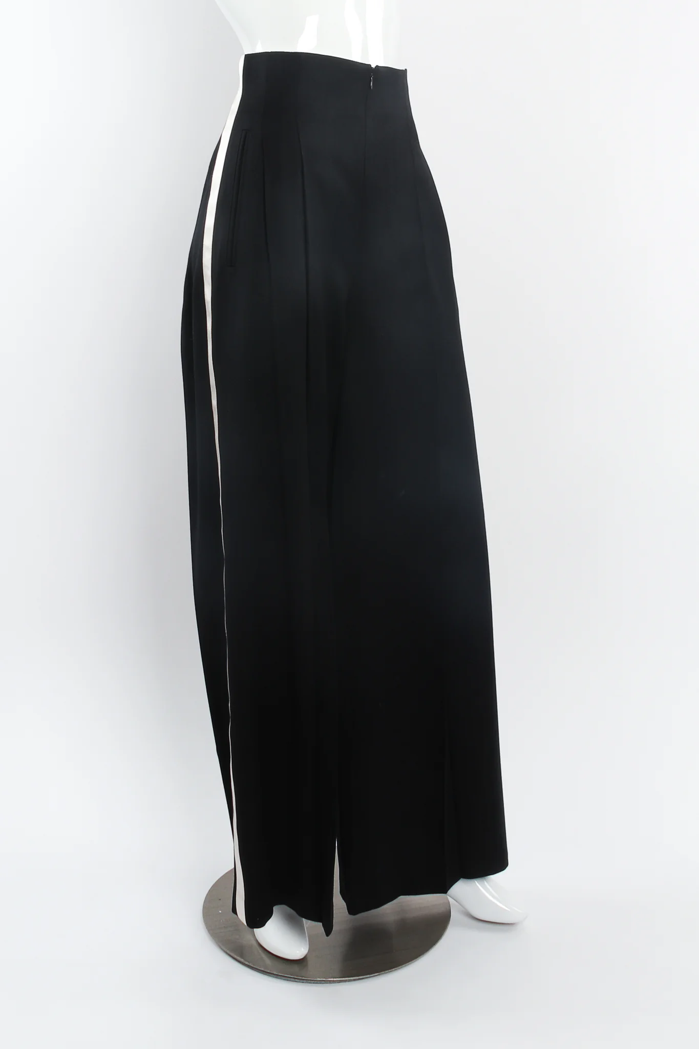Satin Trim Tuxedo Jacket & Pant Suit - Image 26