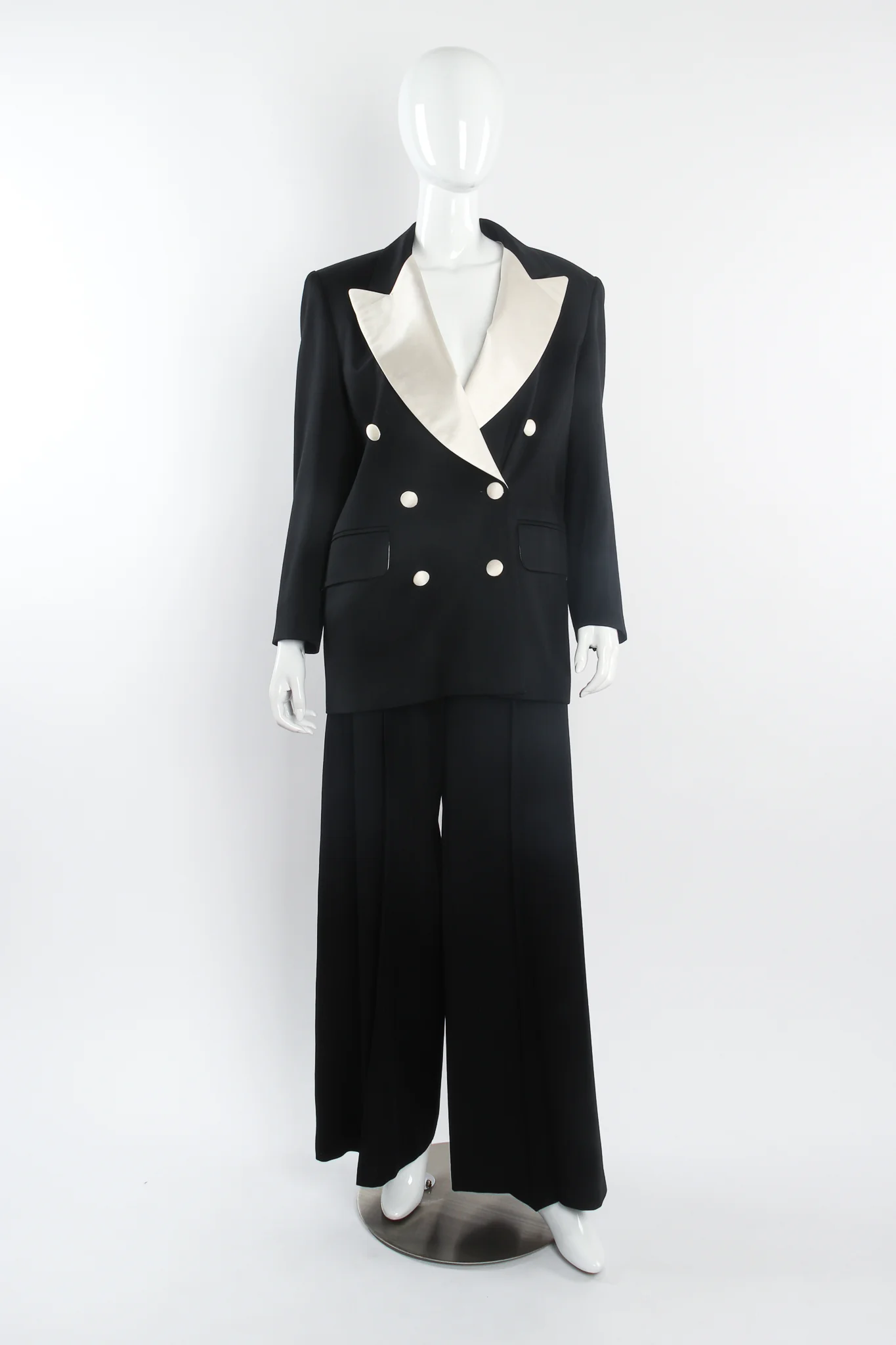 Satin Trim Tuxedo Jacket & Pant Suit - Image 9