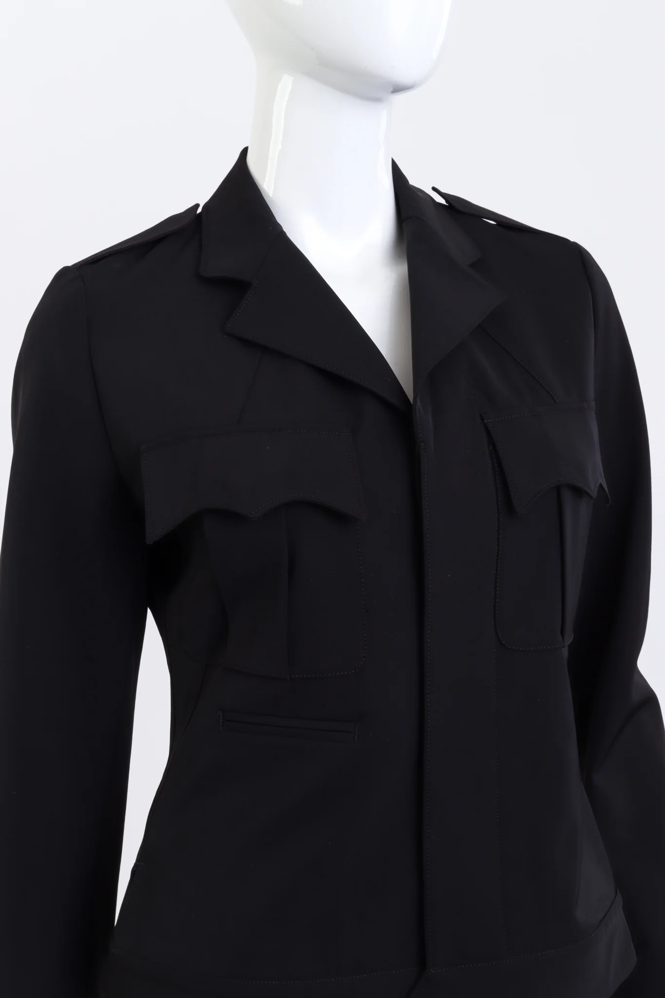 Scallop Pocket Jacket - Image 4