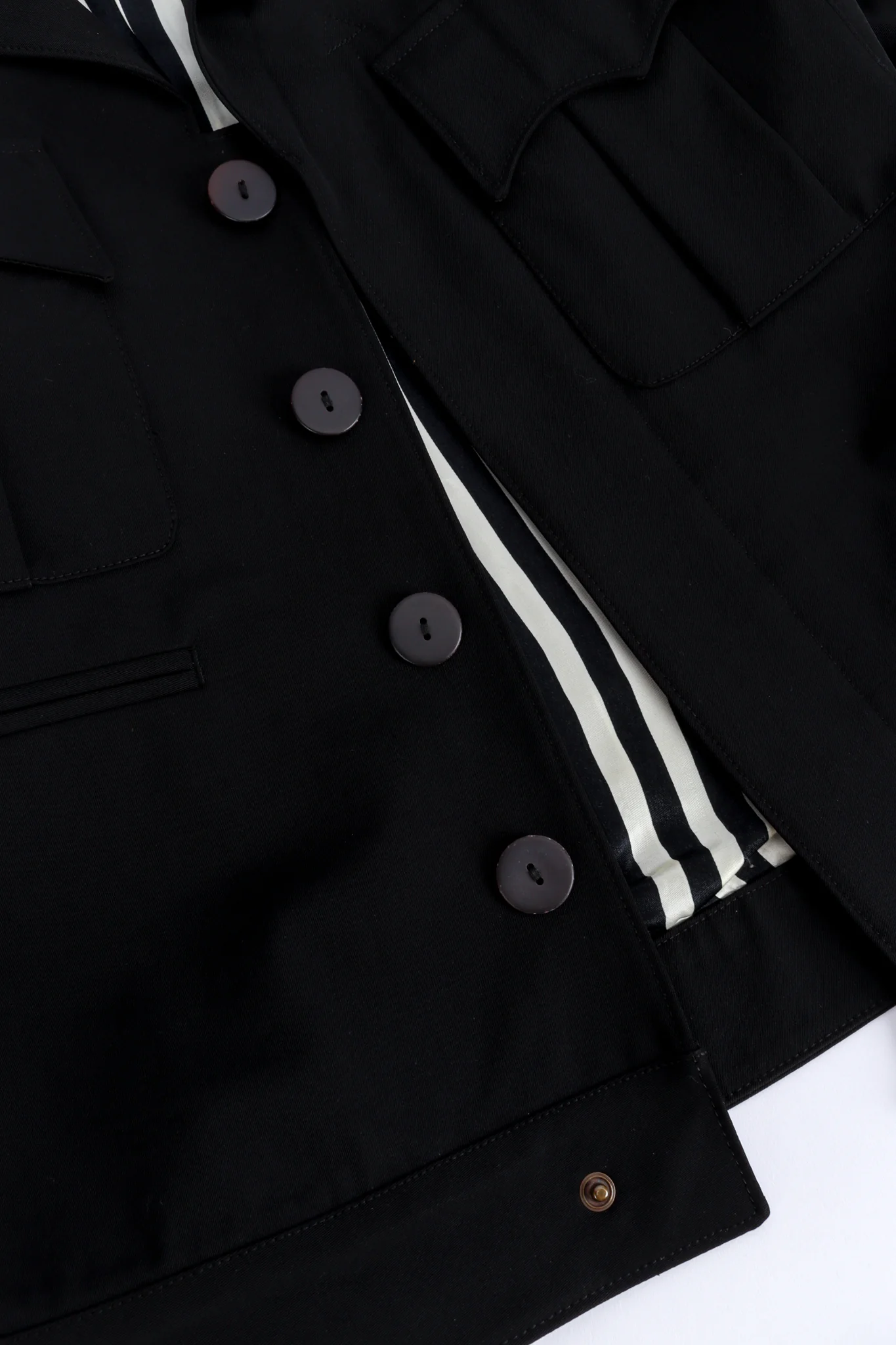 Scallop Pocket Jacket - Image 5