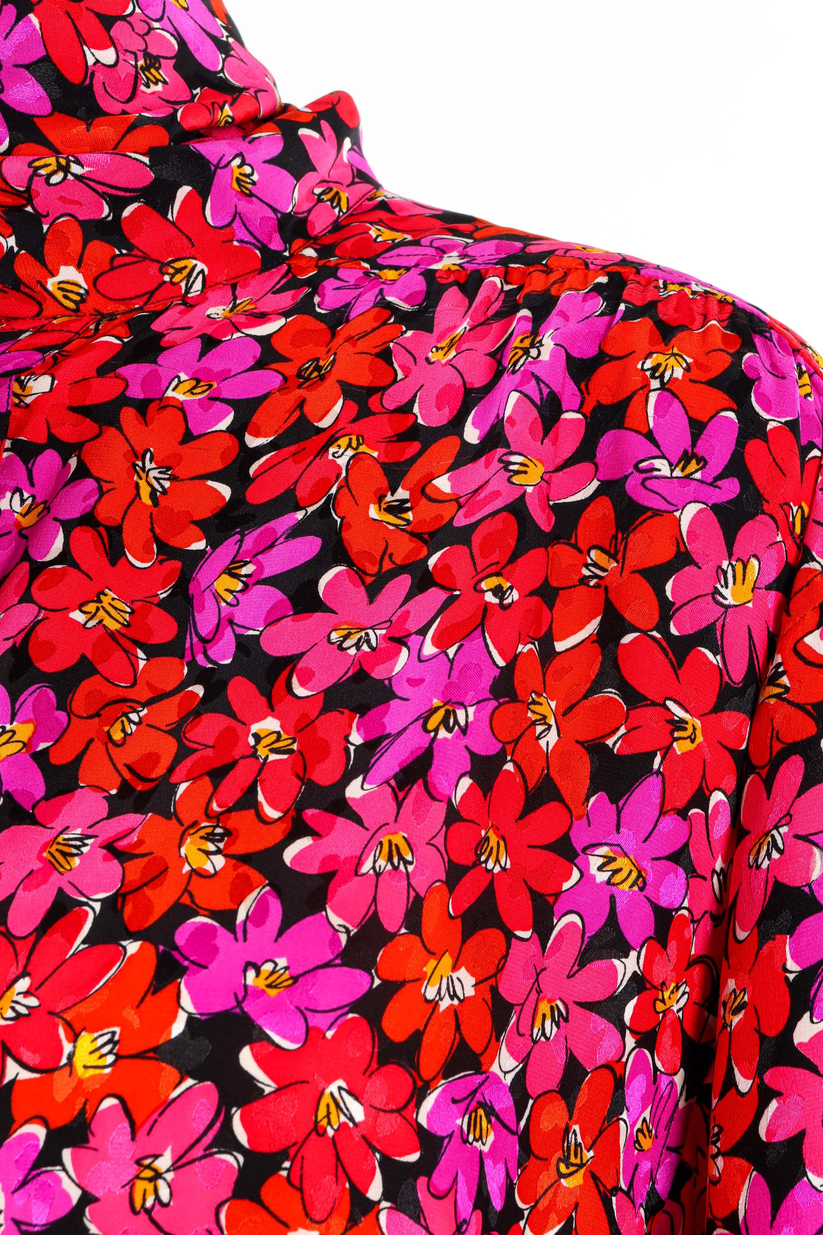 Scribble Floral Print Blouse - Image 10