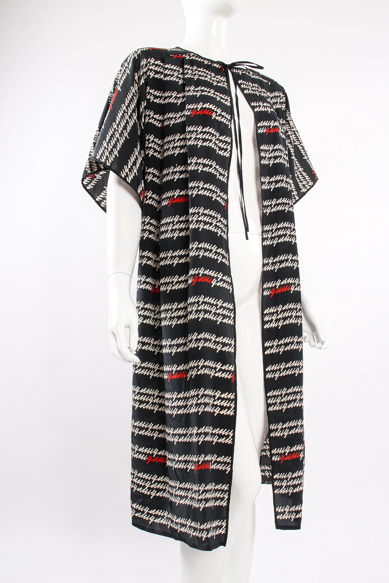 Script Logo Silk Duster