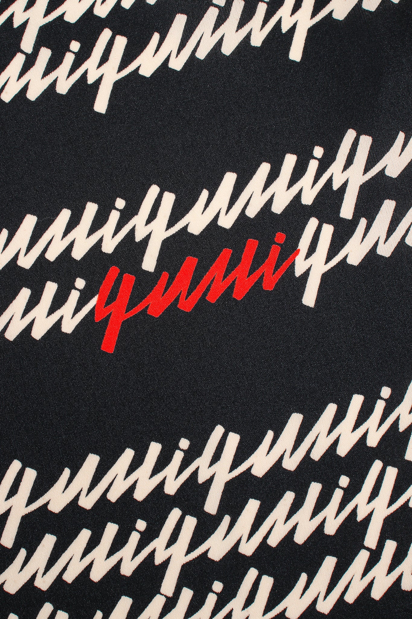 Script Logo Silk Duster - Image 3