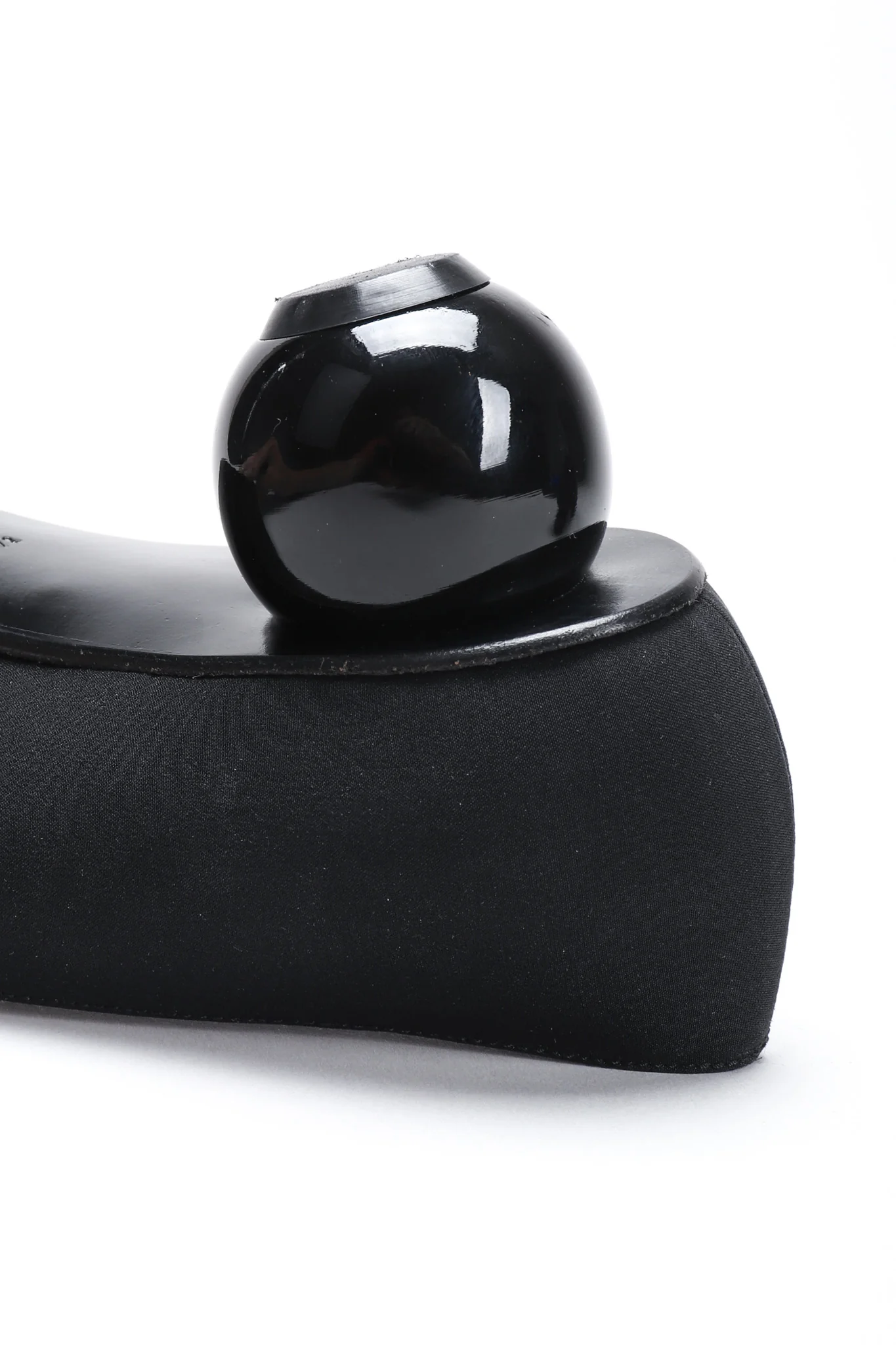 Sculpted Ball Heels - Image 10
