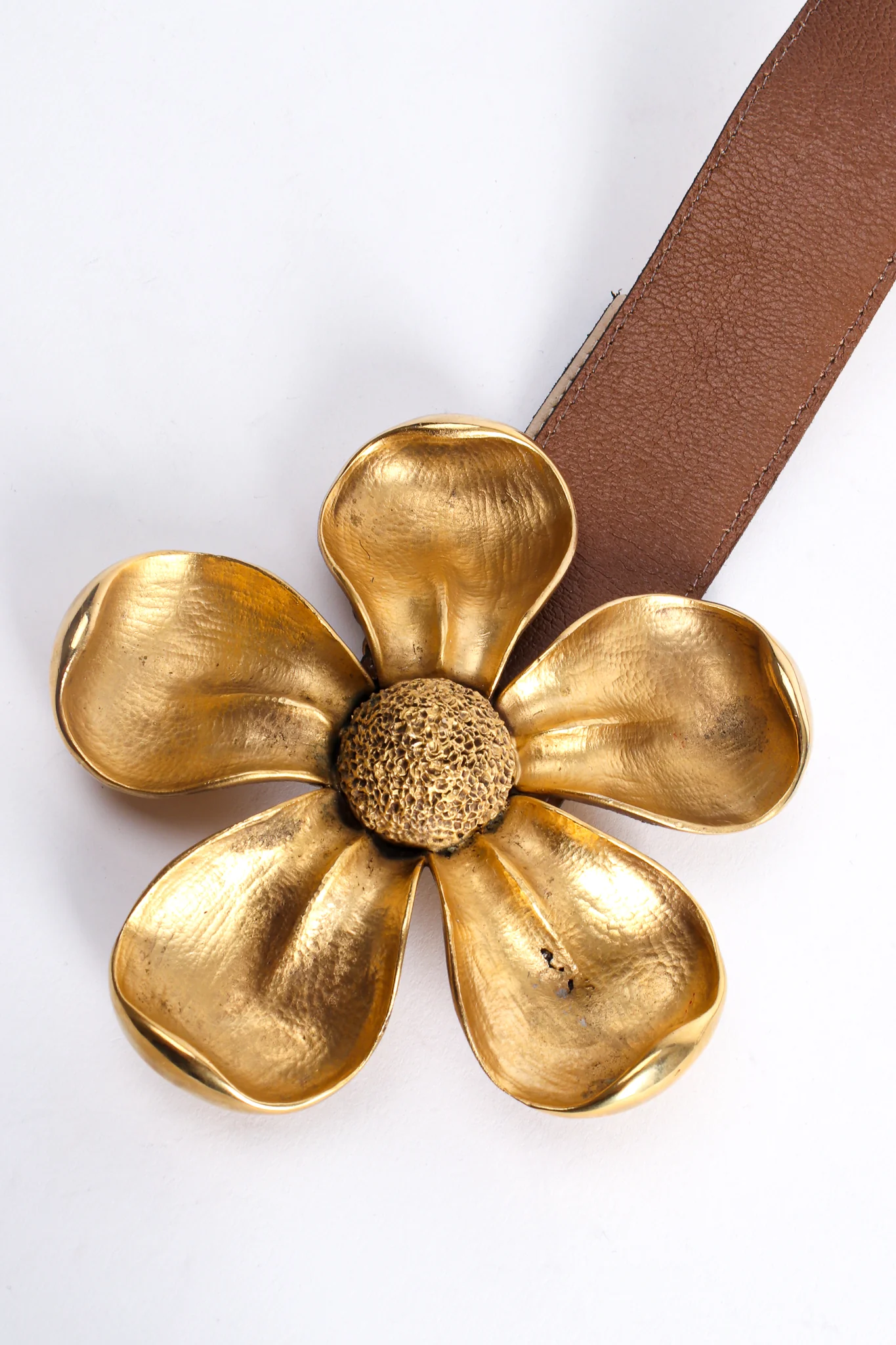 Sculpted Blossom Buckle Belt