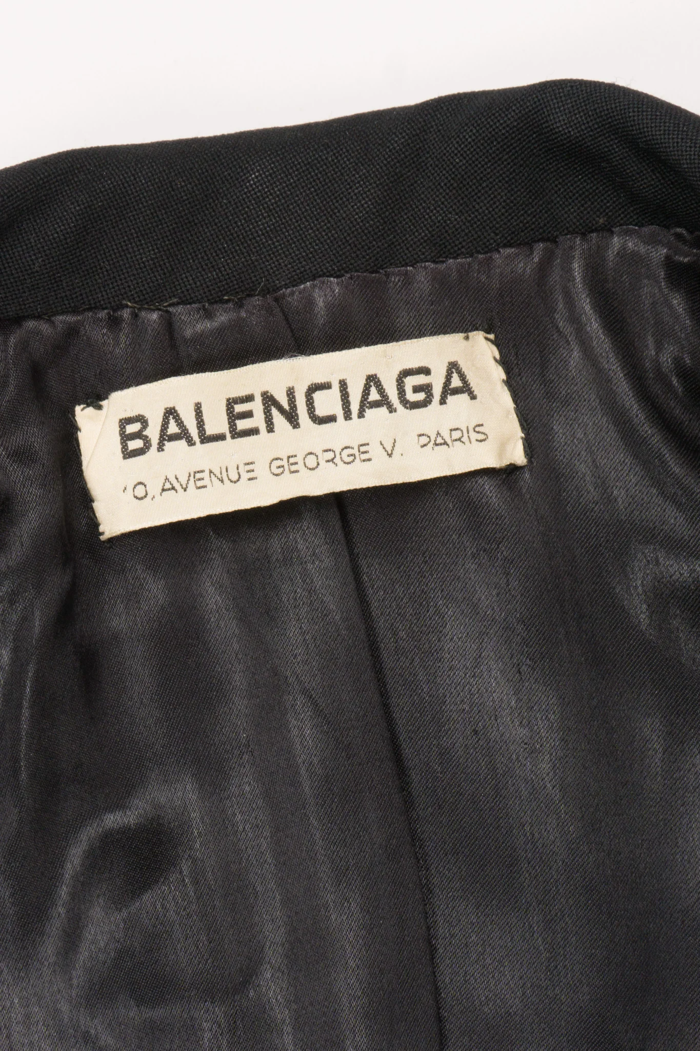 Sculpted Button Jacket - Image 16