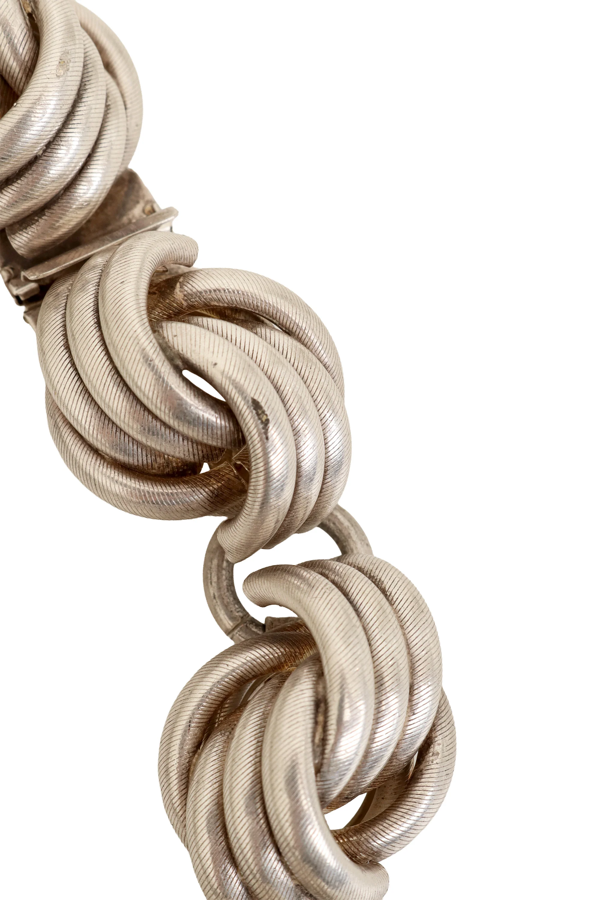 Sculptural Knot Link Necklace - Image 6