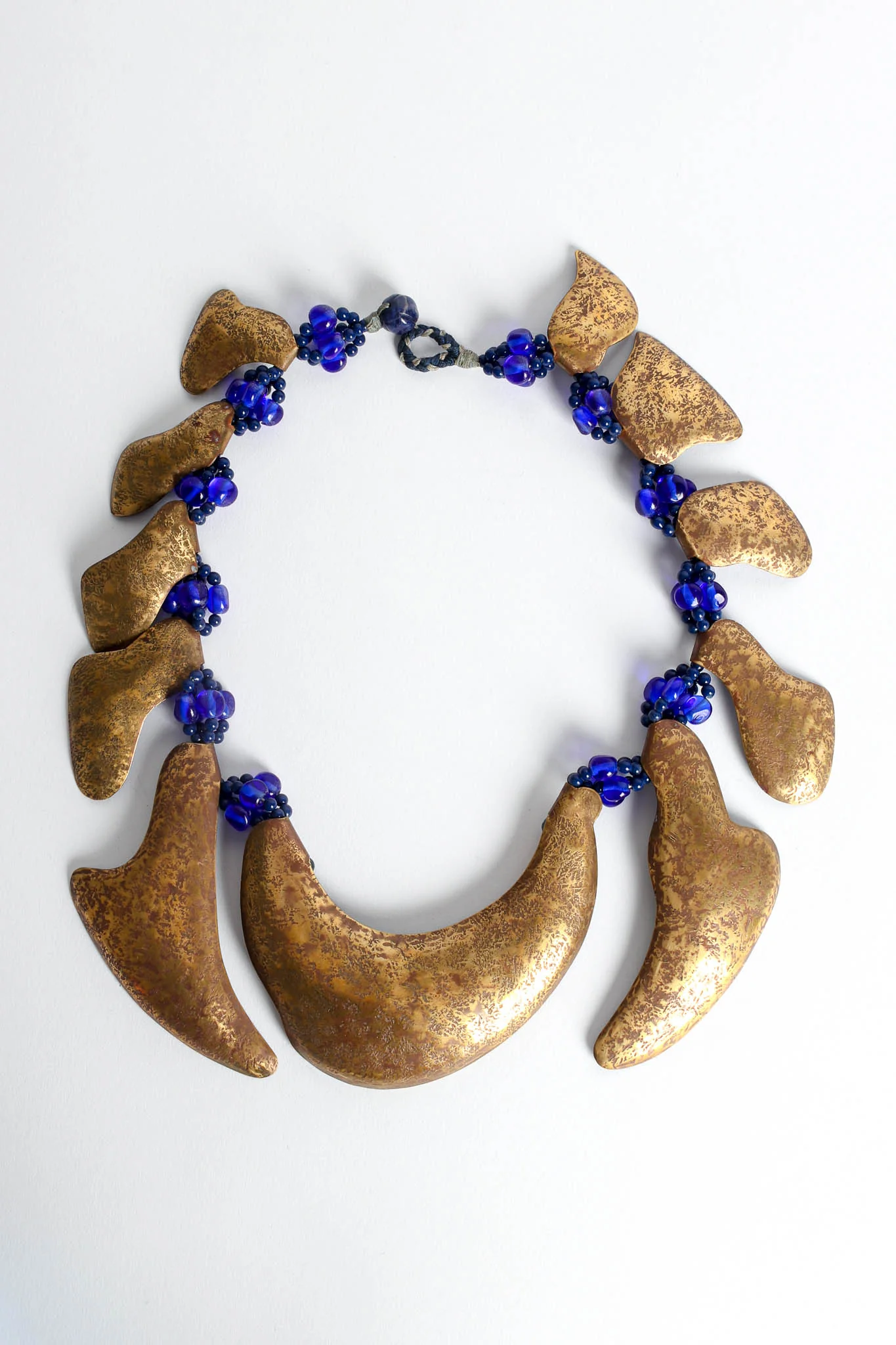 Sculptural Organic Plate Bead Necklace - Image 3