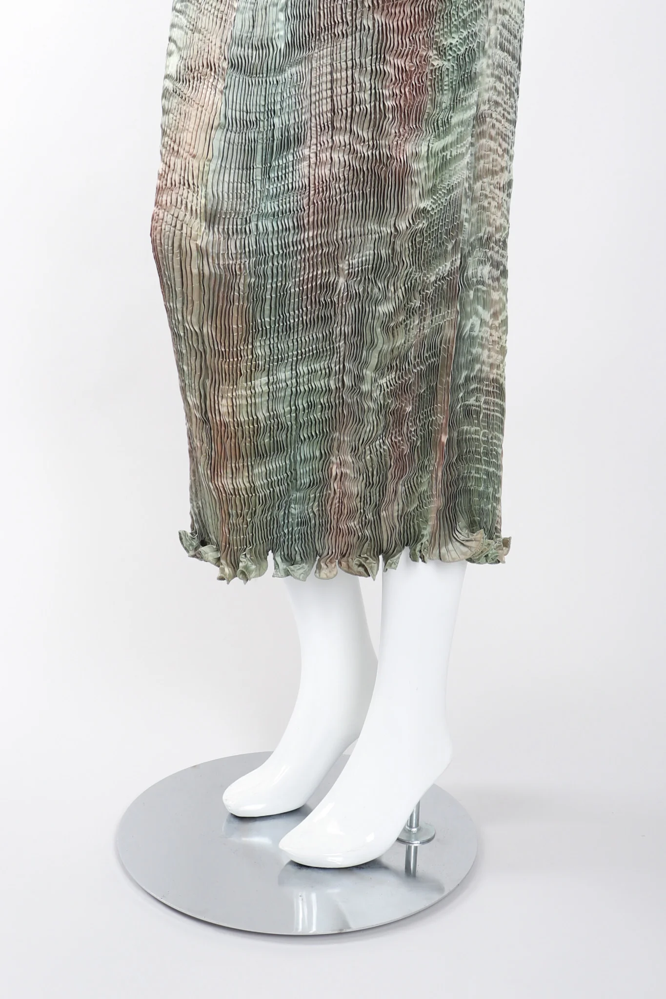 Seagrass Pleated Silk Dress - Image 9