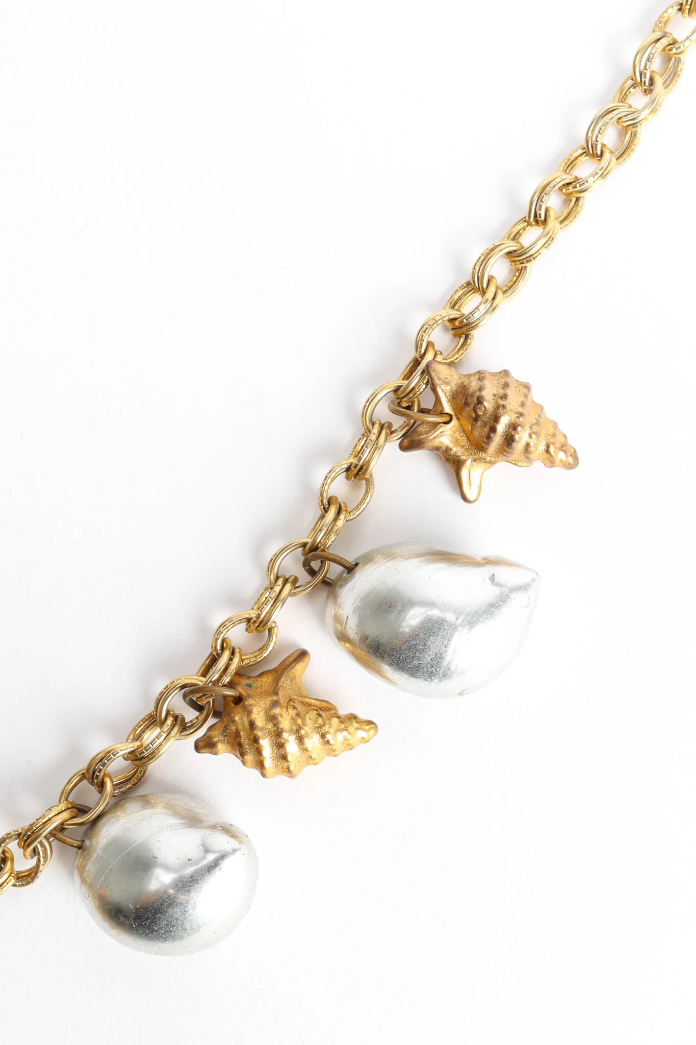 Seahorse Shell Necklace - Image 5
