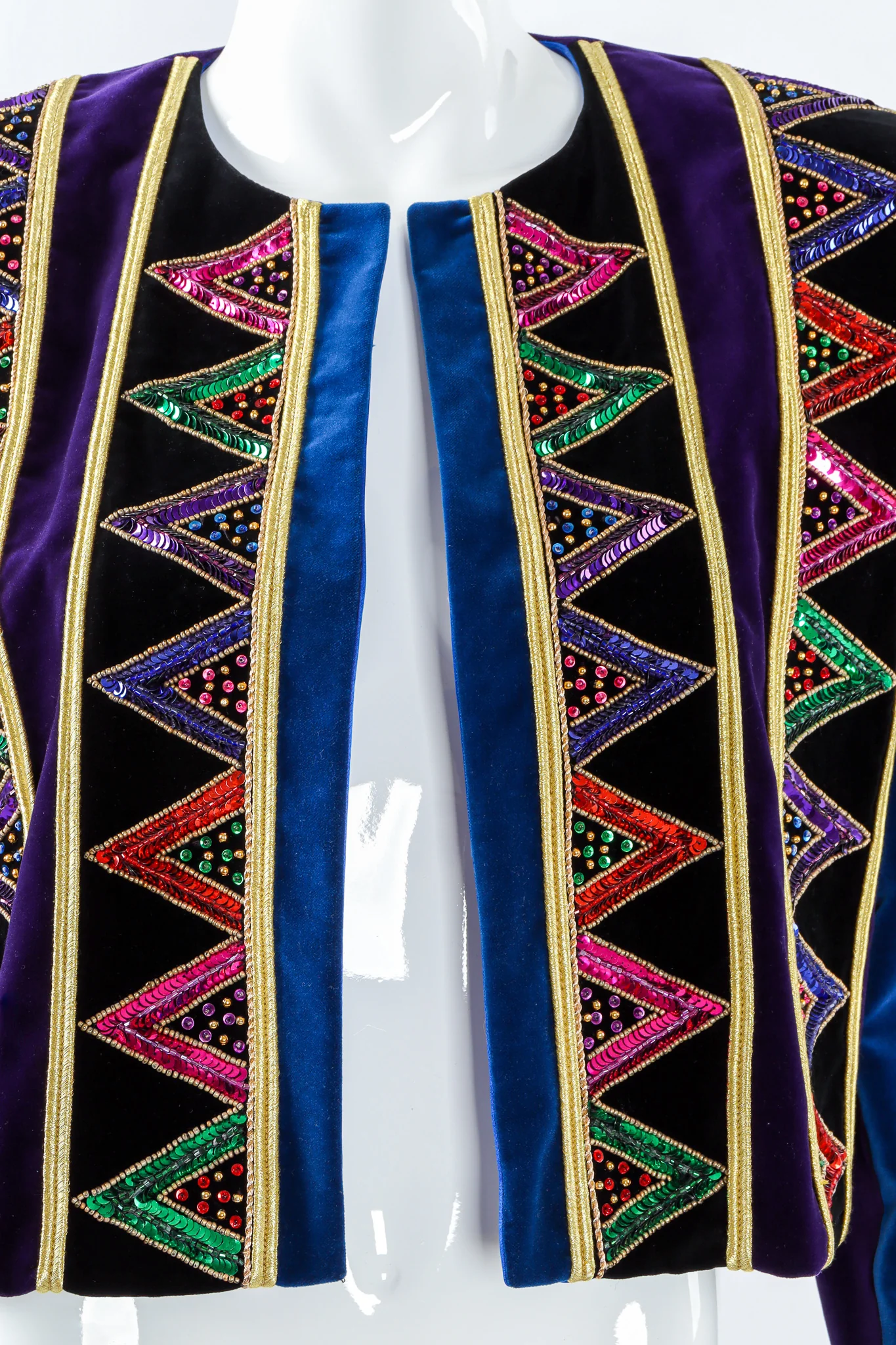 Chevron Sequined Velvet Boxy Jacket - Image 6