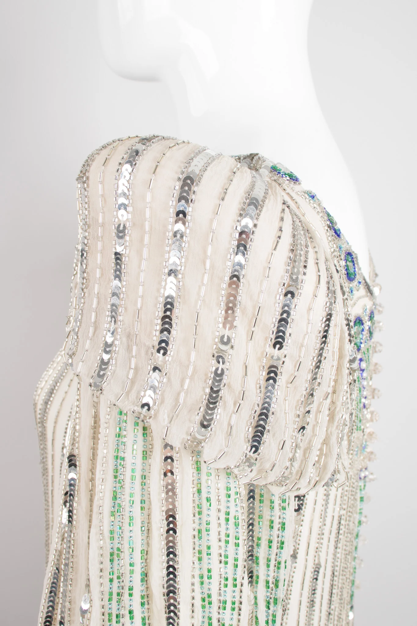Sequined Puff Sleeve Deco Dress - Image 11