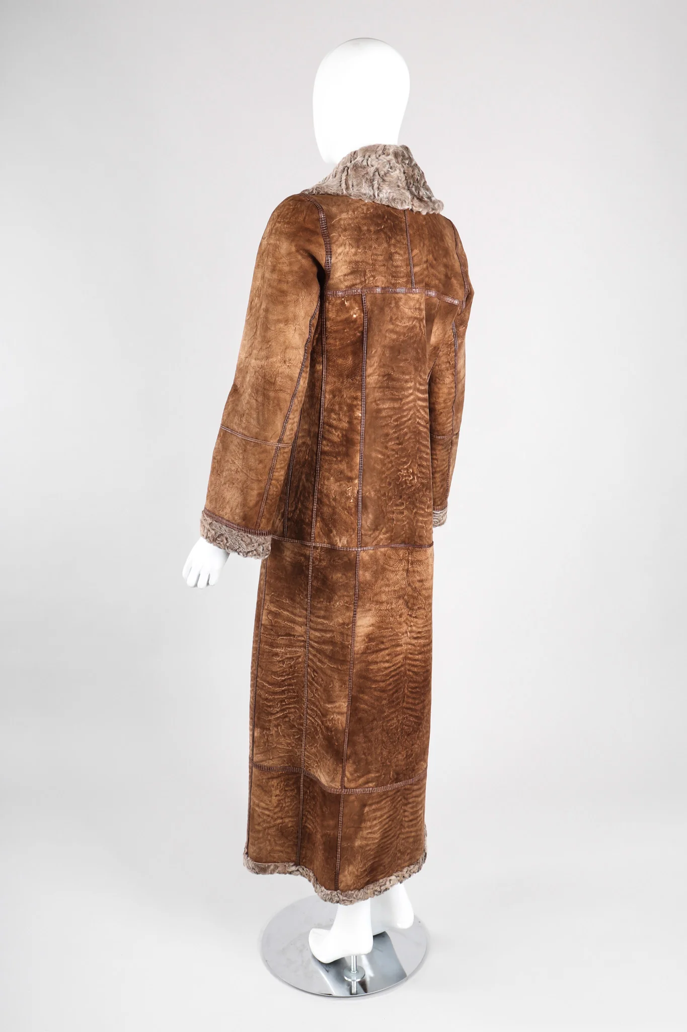 Reversible Shearling Lamb Coat - Image 13