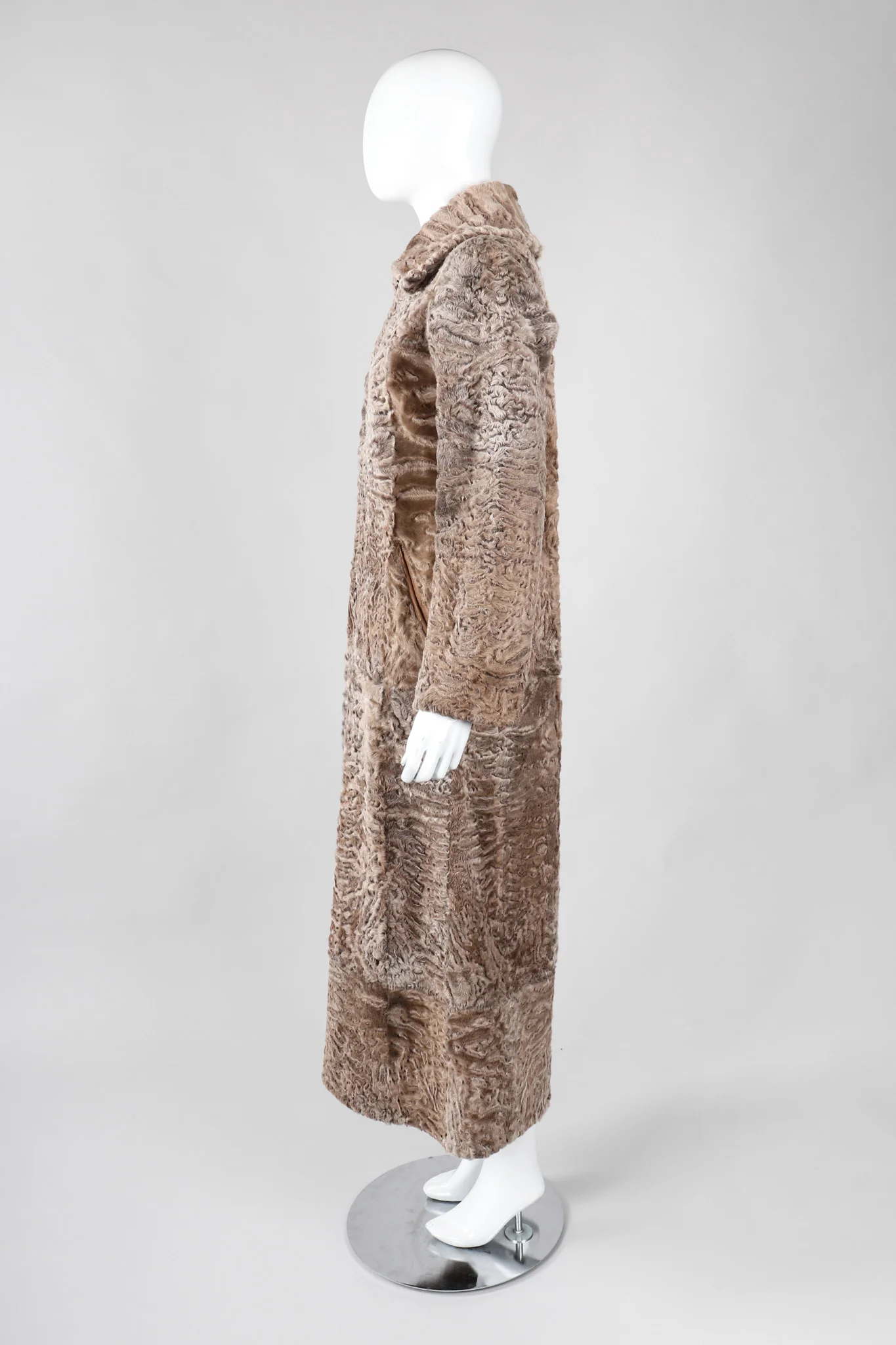 Reversible Shearling Lamb Coat - Image 6