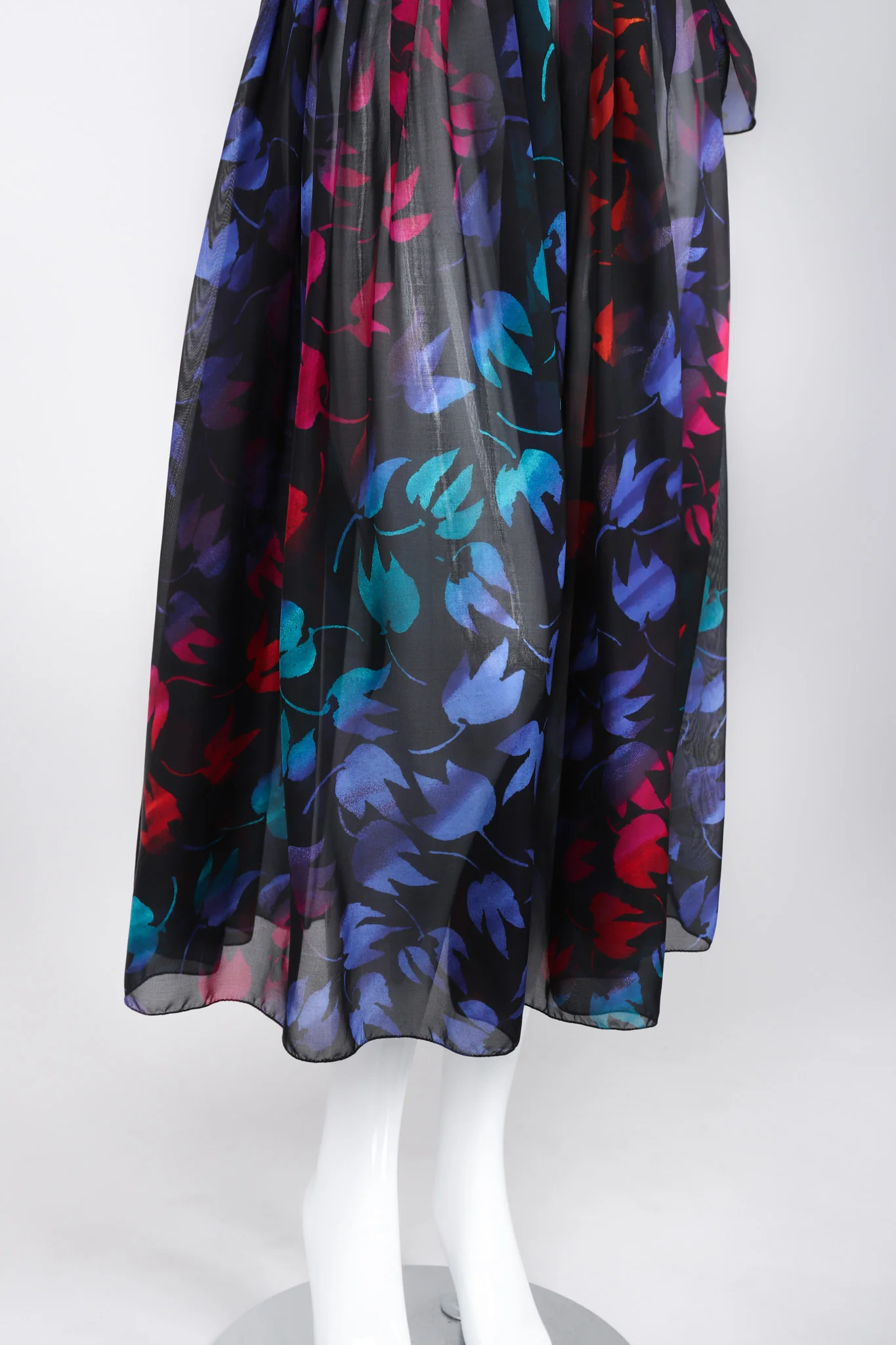 Sheer Ombré Leaf Print Skirt