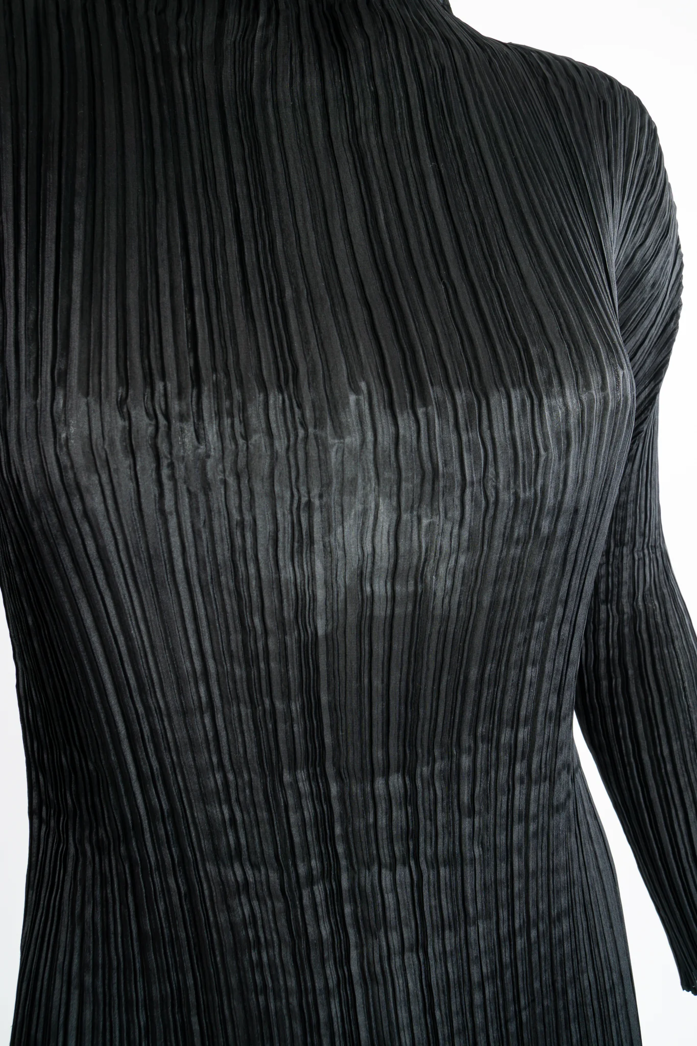 Sheer Pleated Mockneck Top - Image 5