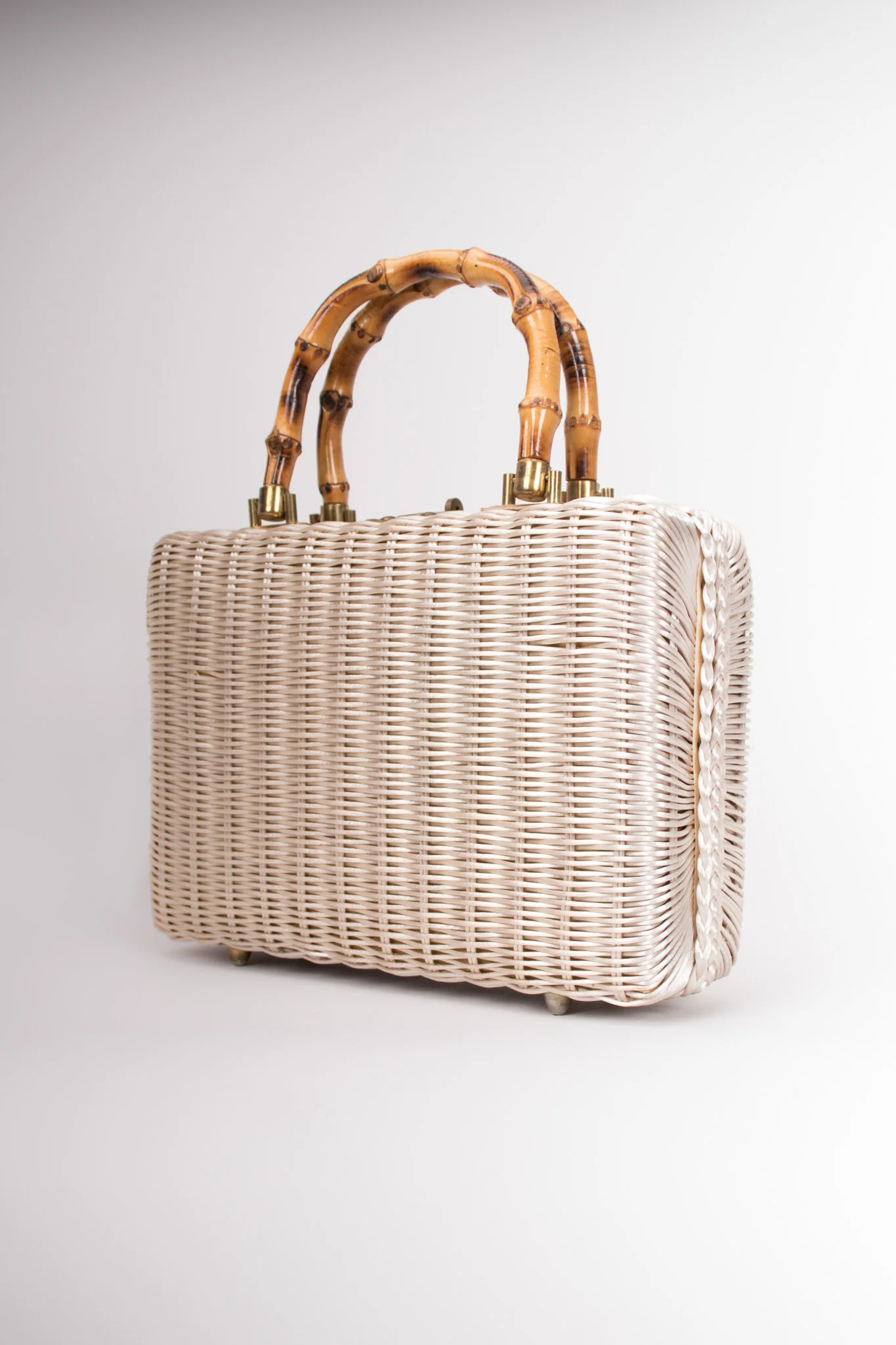 Shell Straw Box Bag - Image 8