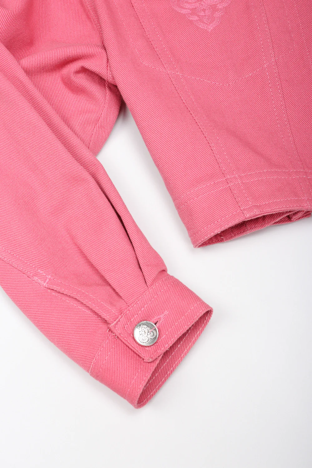Shrunken Bull Denim Jacket - Image 9