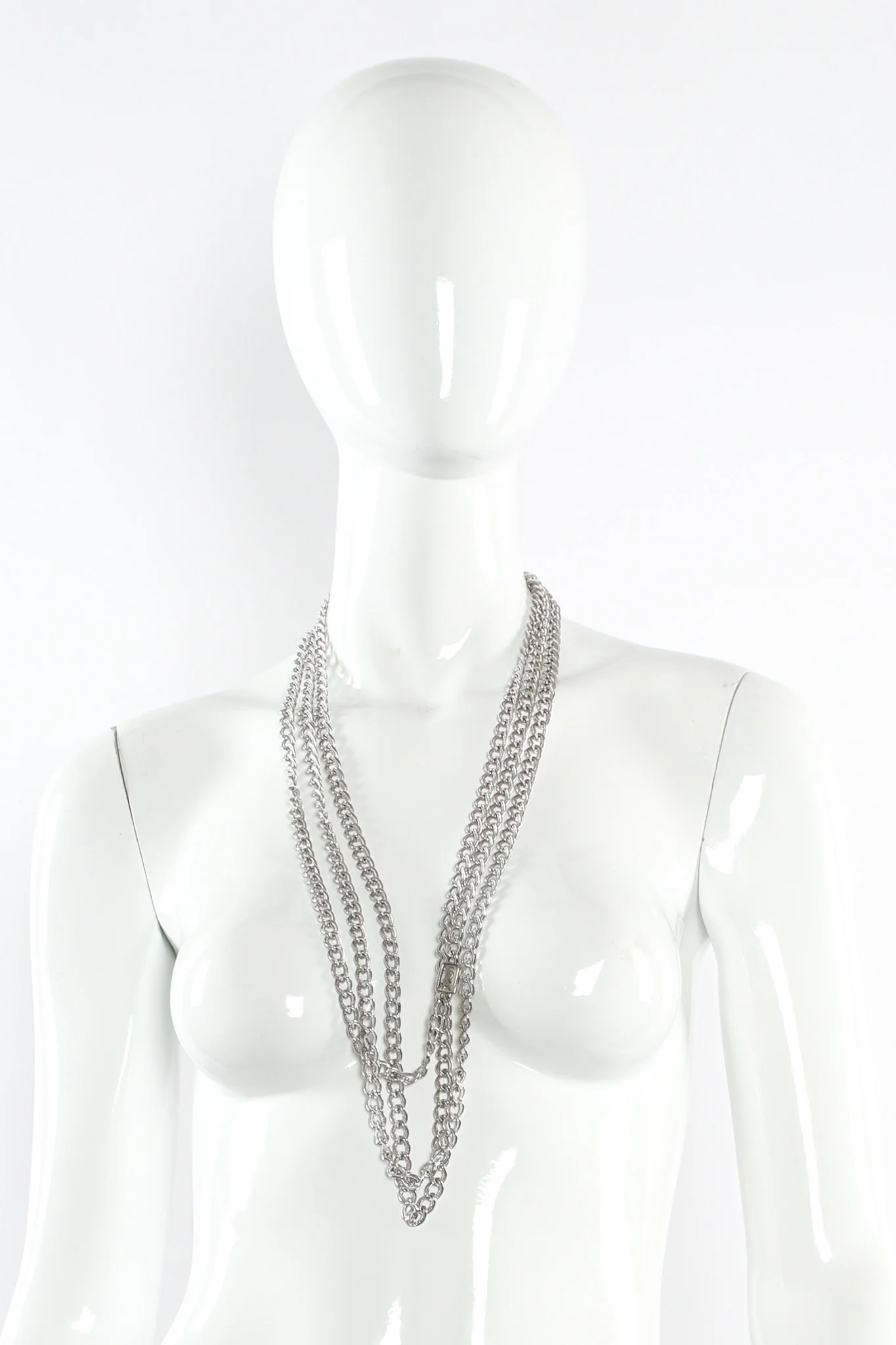 Signed Elongated Curb Necklace