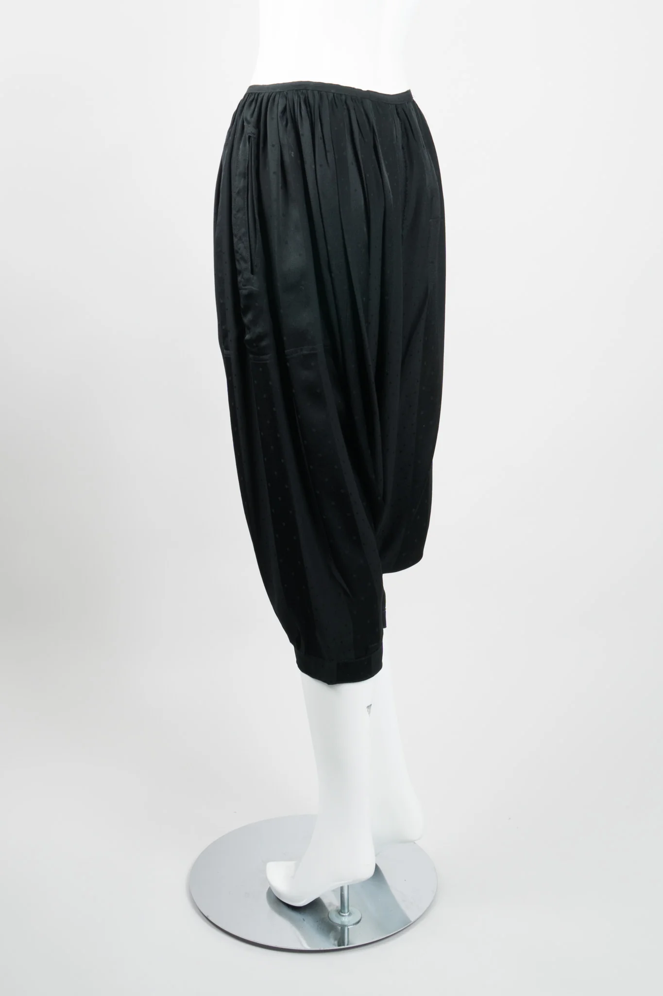 Silk Cropped Harem Pant - Image 5