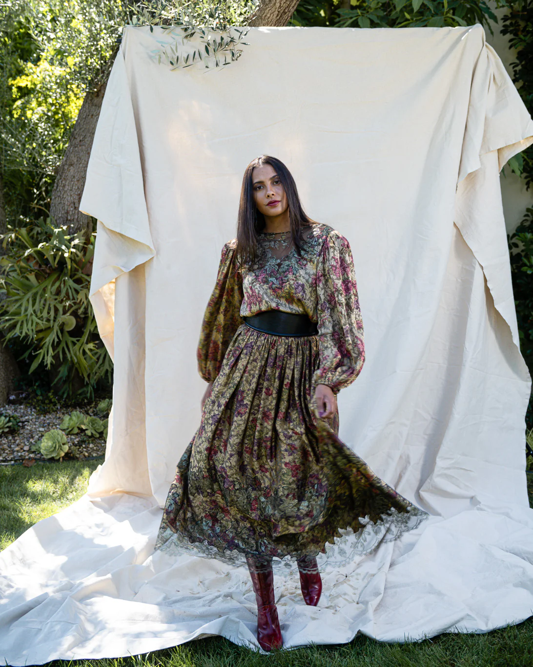 Silk Jacquard Top and Skirt Set - Image 2