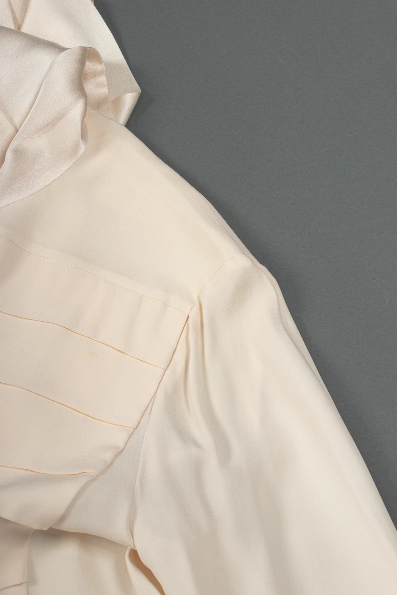 Silk Panel Tuck Bow Blouse - Image 19