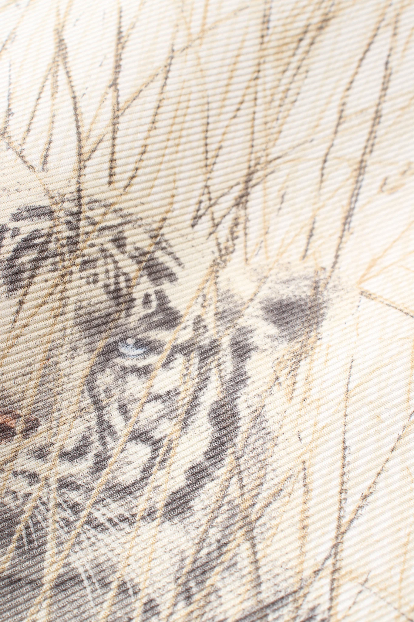 Silk Snow Tiger Jacket - Image 10