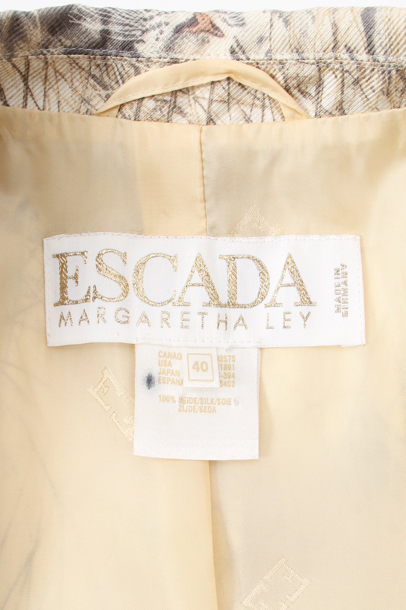 Silk Snow Tiger Jacket - Image 12
