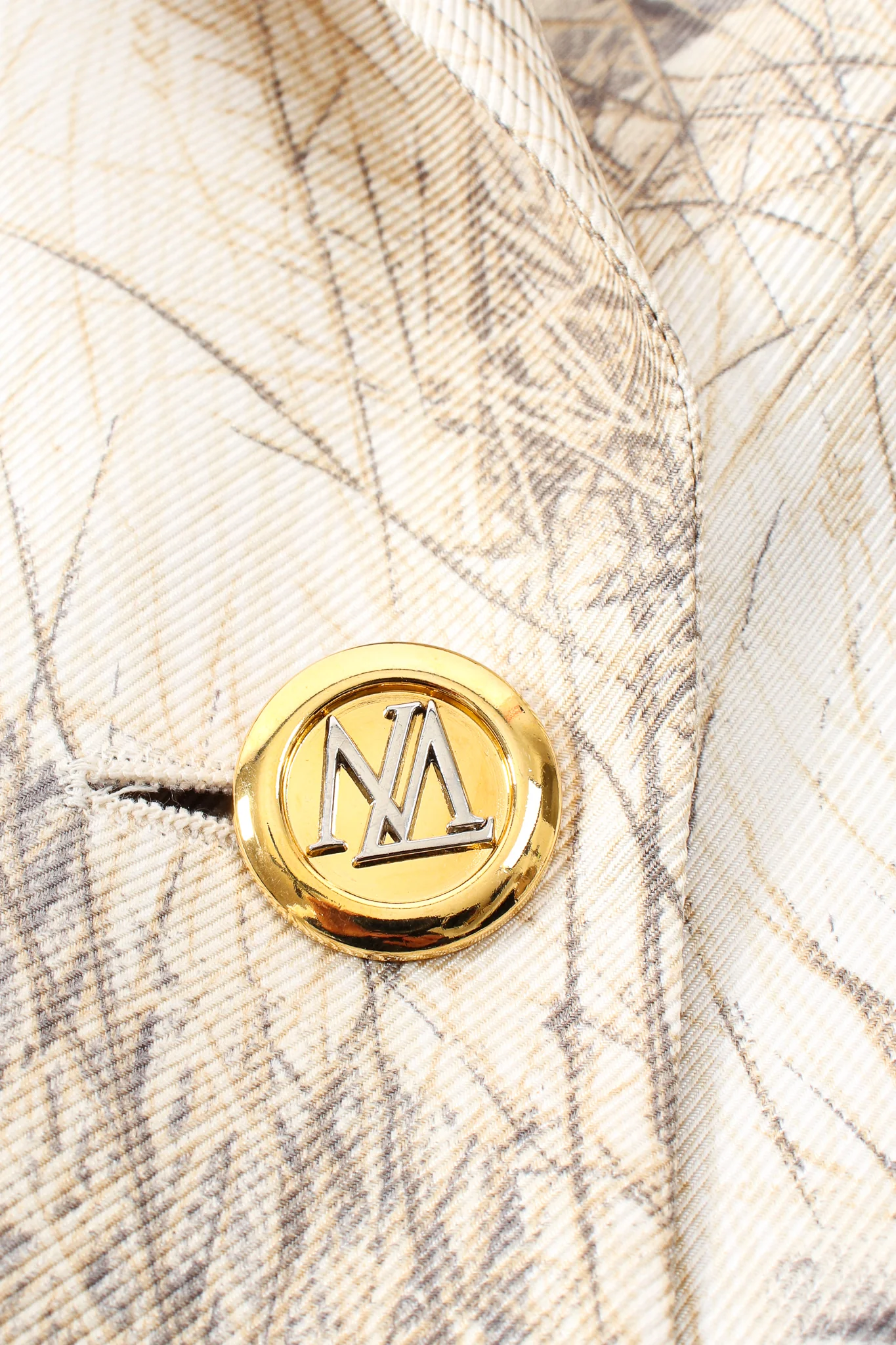Silk Snow Tiger Jacket - Image 8