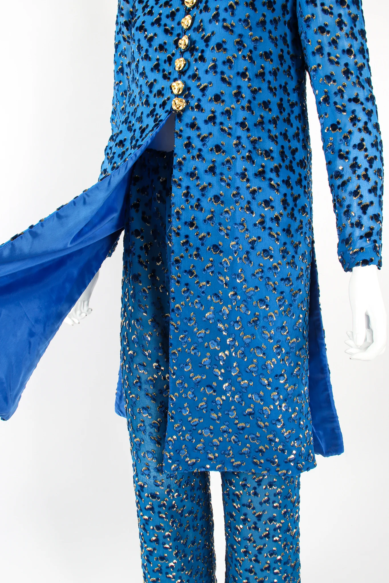 Silk Velvet Lamé Leisure Suit - Image 9