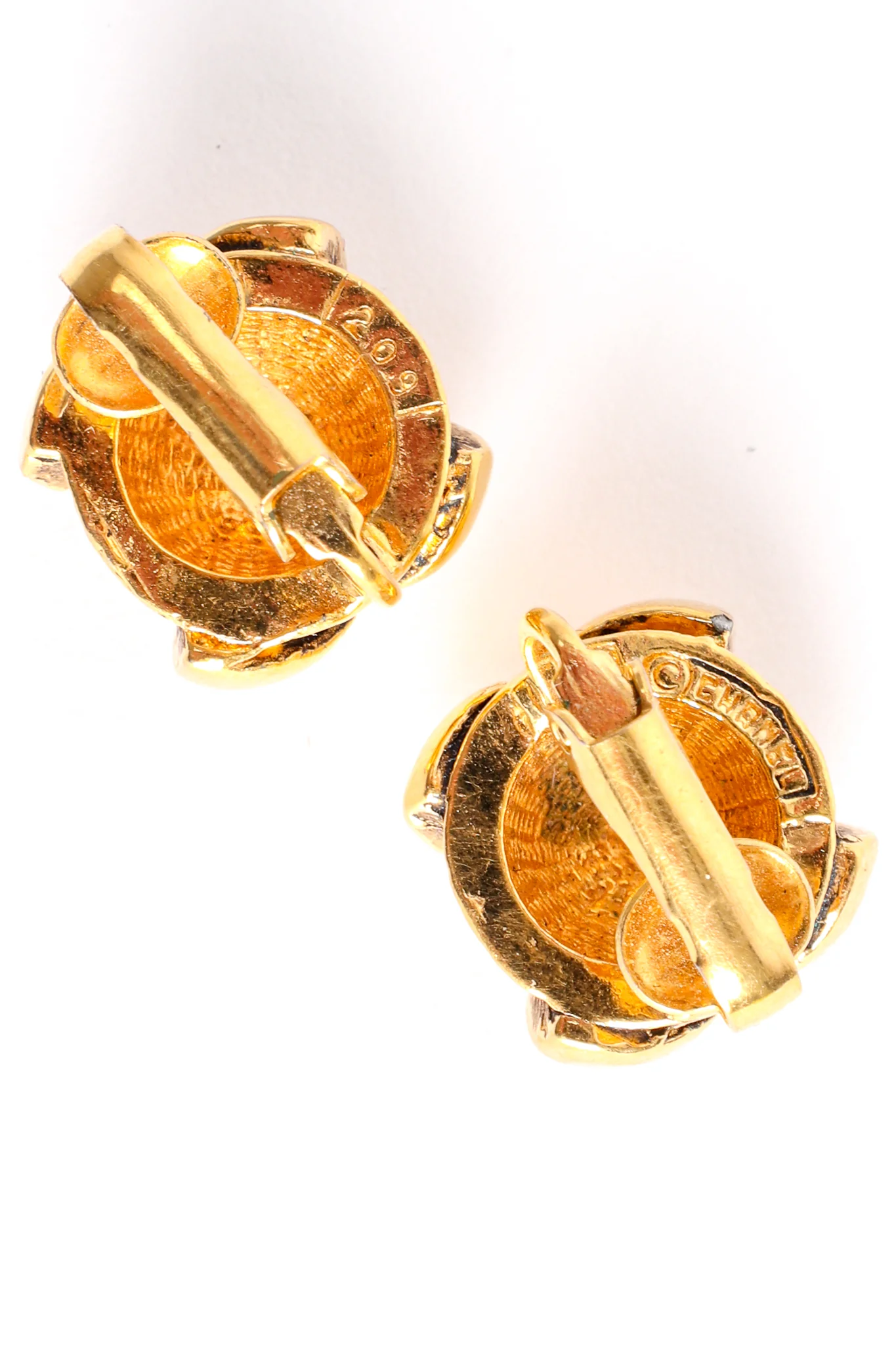 Small CC Logo Stud Earrings - Image 5