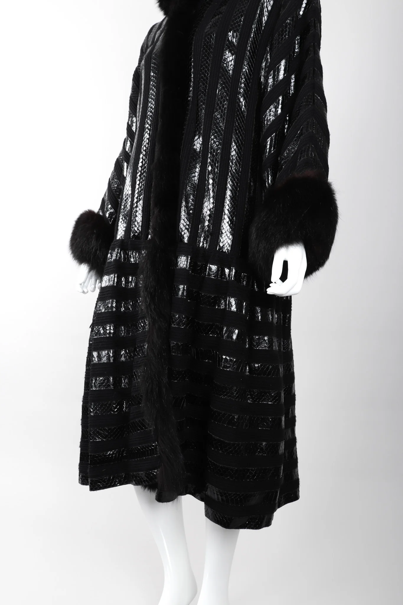 Snakeskin Knit Fur Coat - Image 8