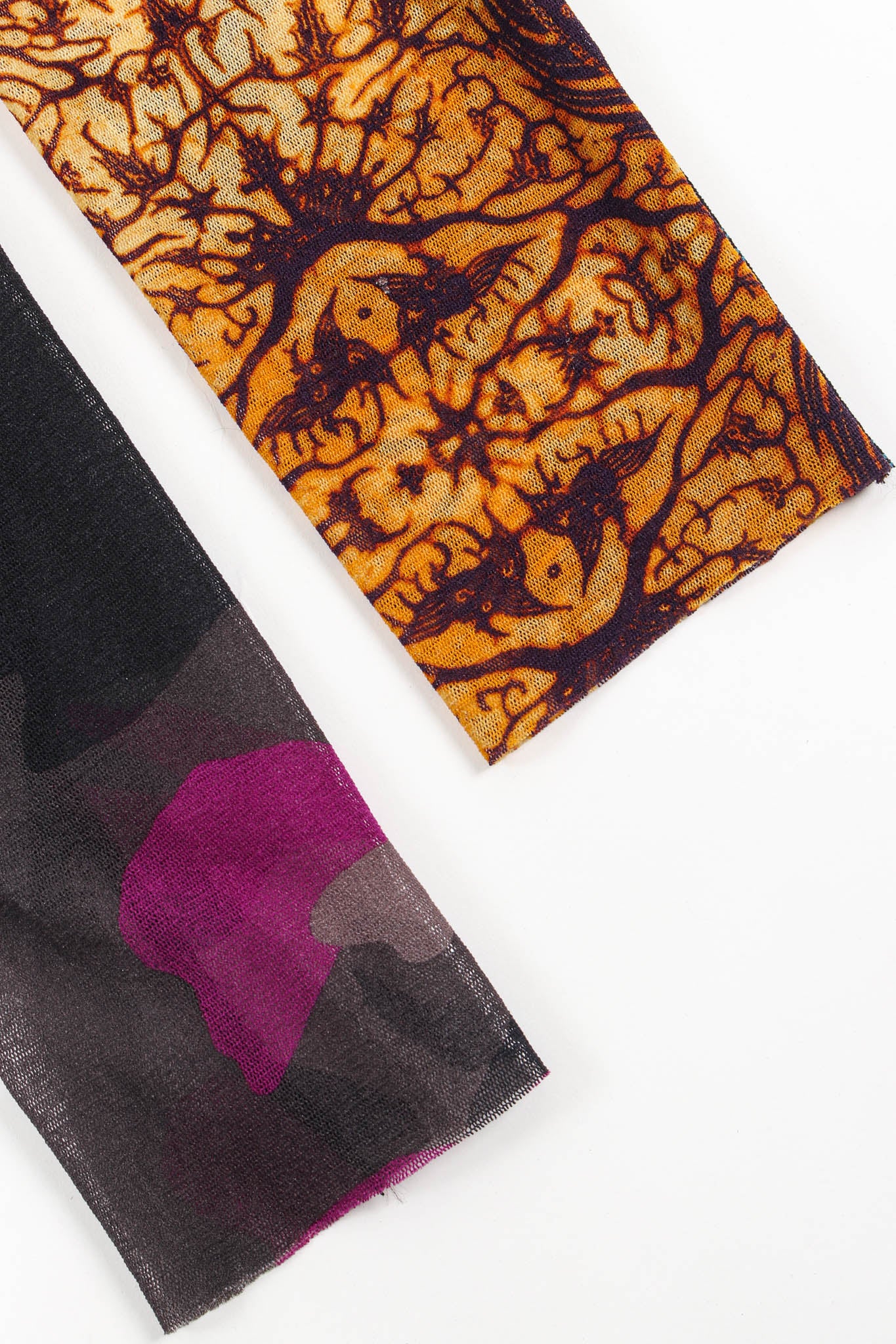 Soleil Mesh Patch Art Top - Image 11