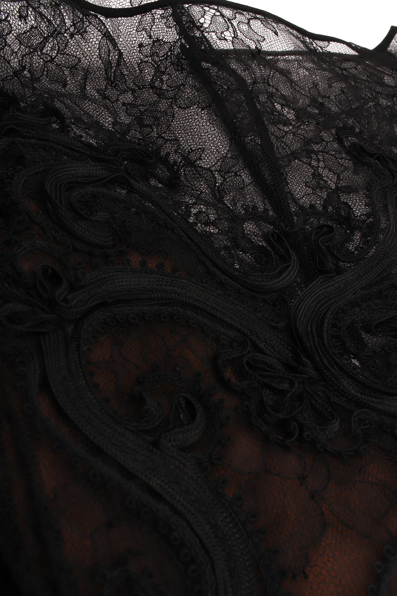 Soutache Chantilly Lace Ruffle Dress - Image 11