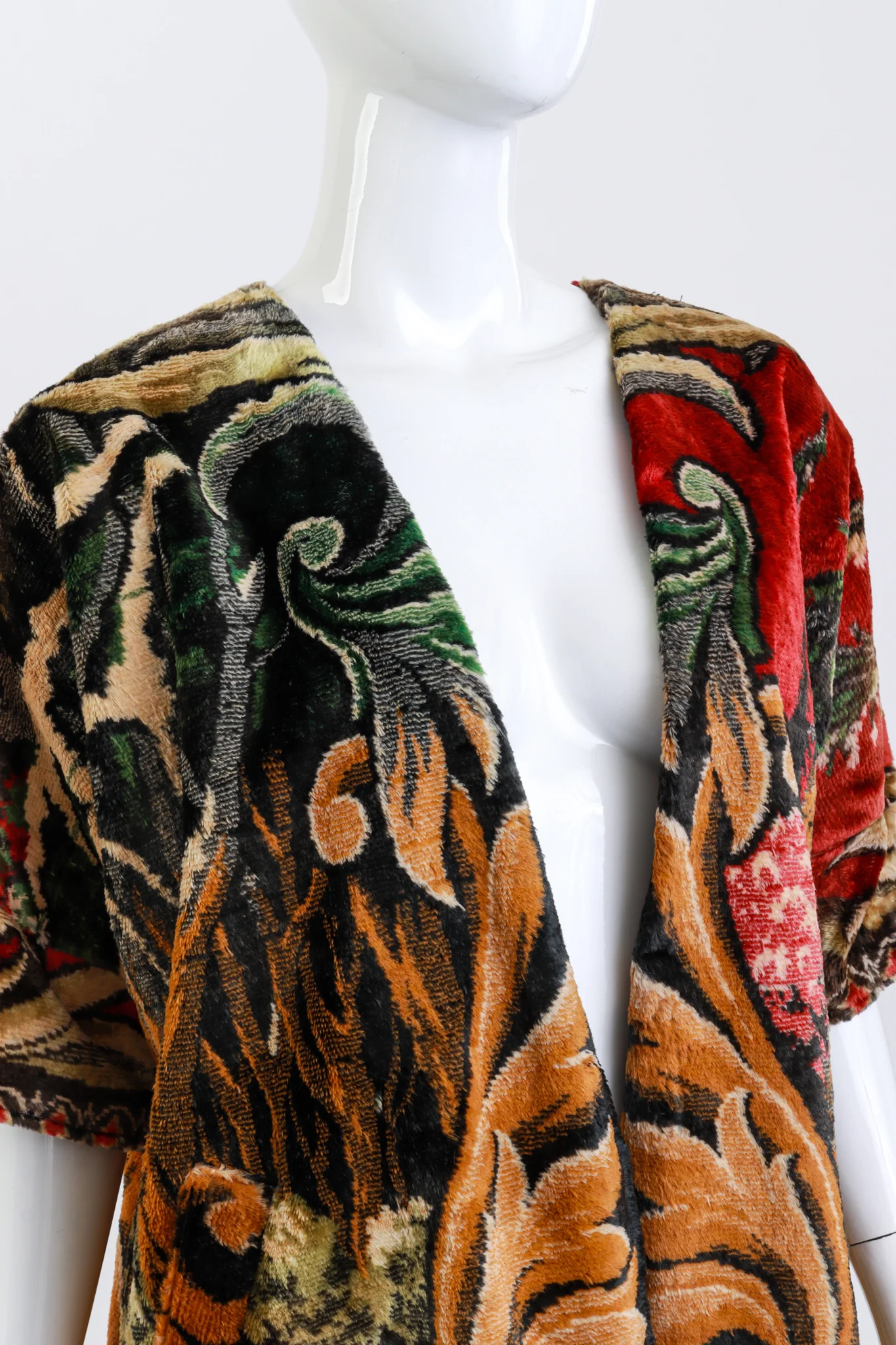 Stag Carpet Coat - Image 4