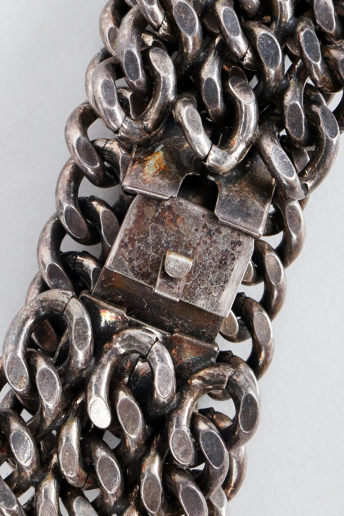 Starry Curb Chain Bracelet - Image 6