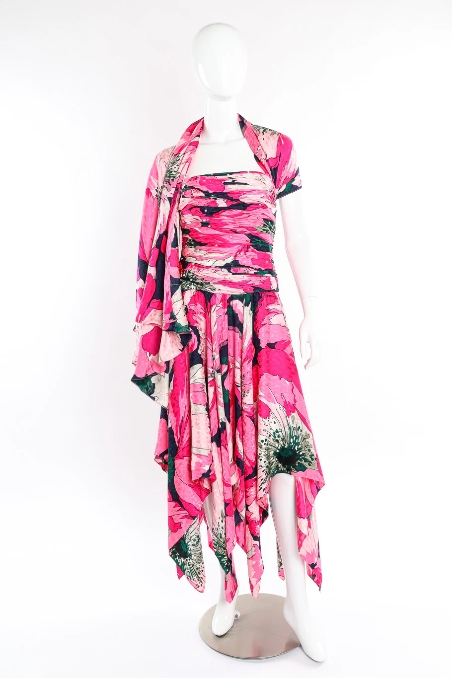 Strapless Floral Sash Flutter Dress - Image 4