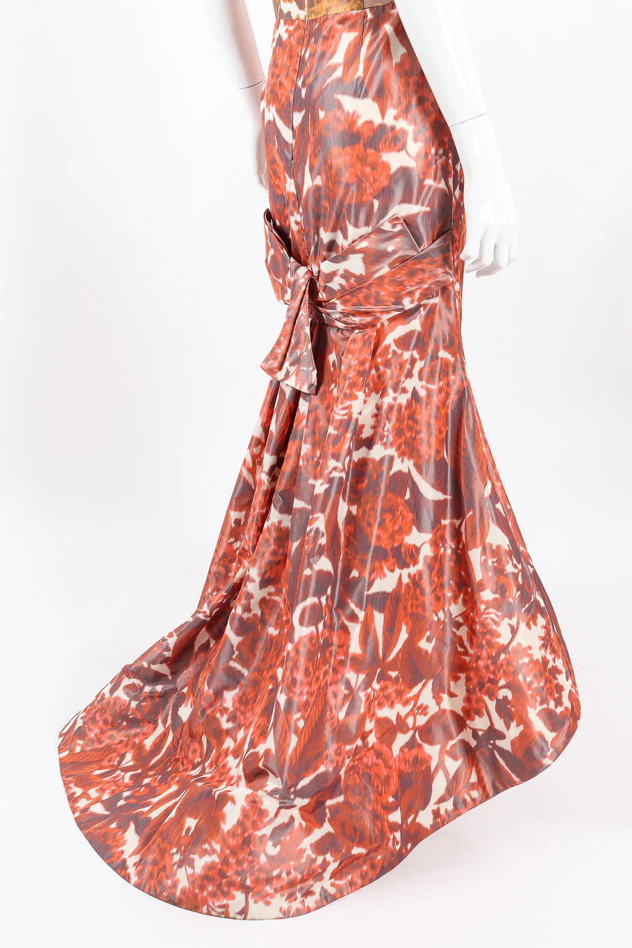 Strapless Hourglass Gown - Image 4