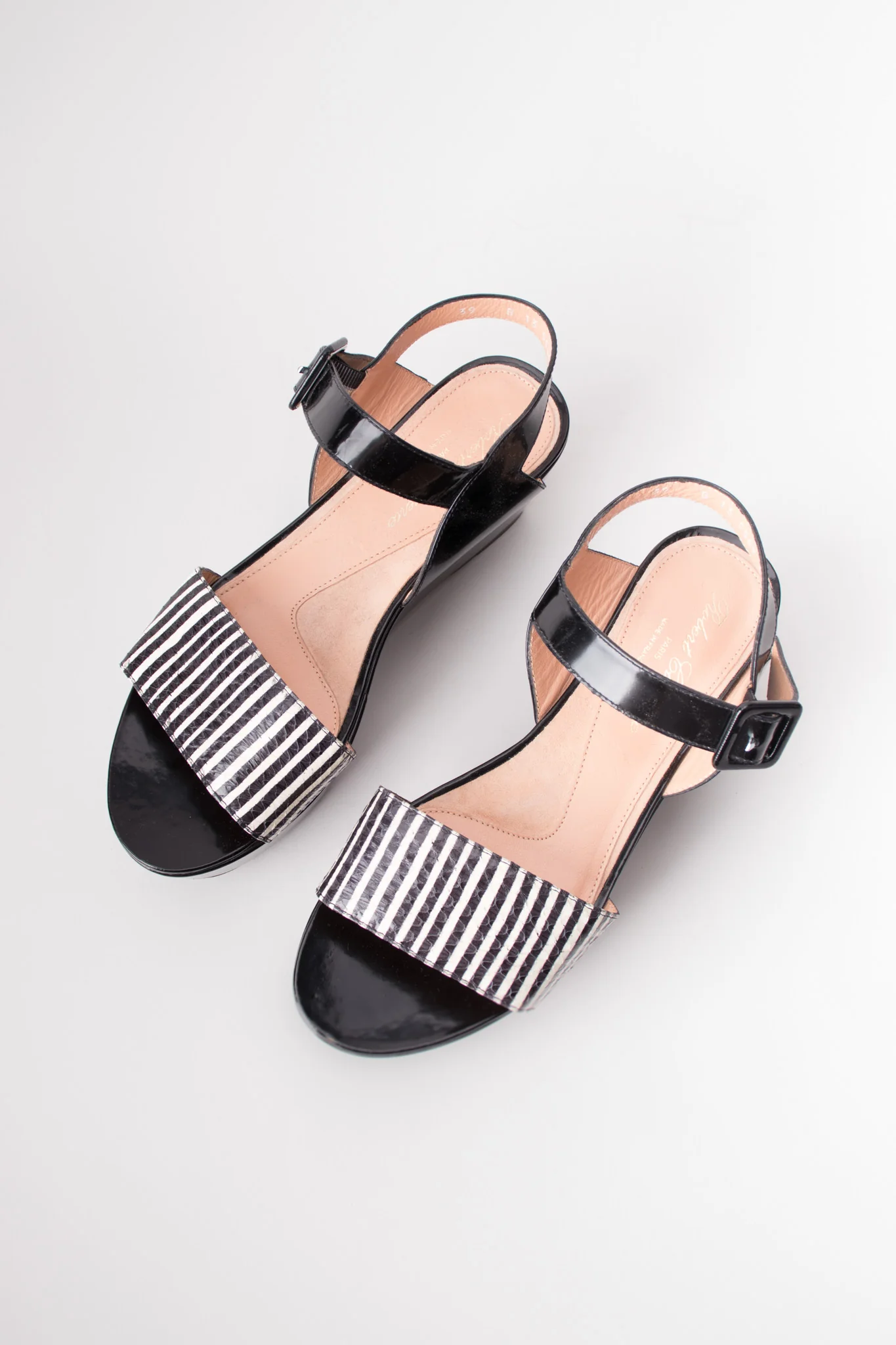 Striped Snake Flatform Sandals - Image 10