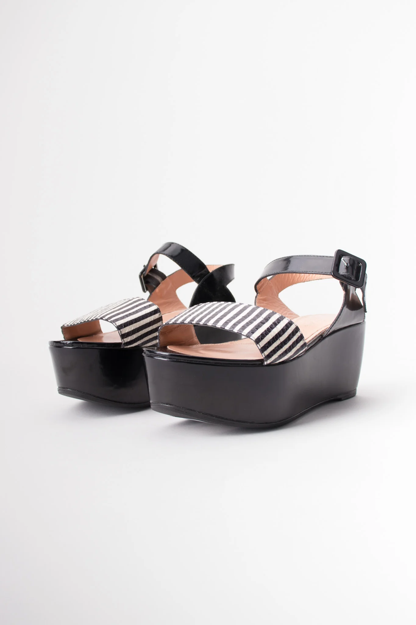 Striped Snake Flatform Sandals - Image 3