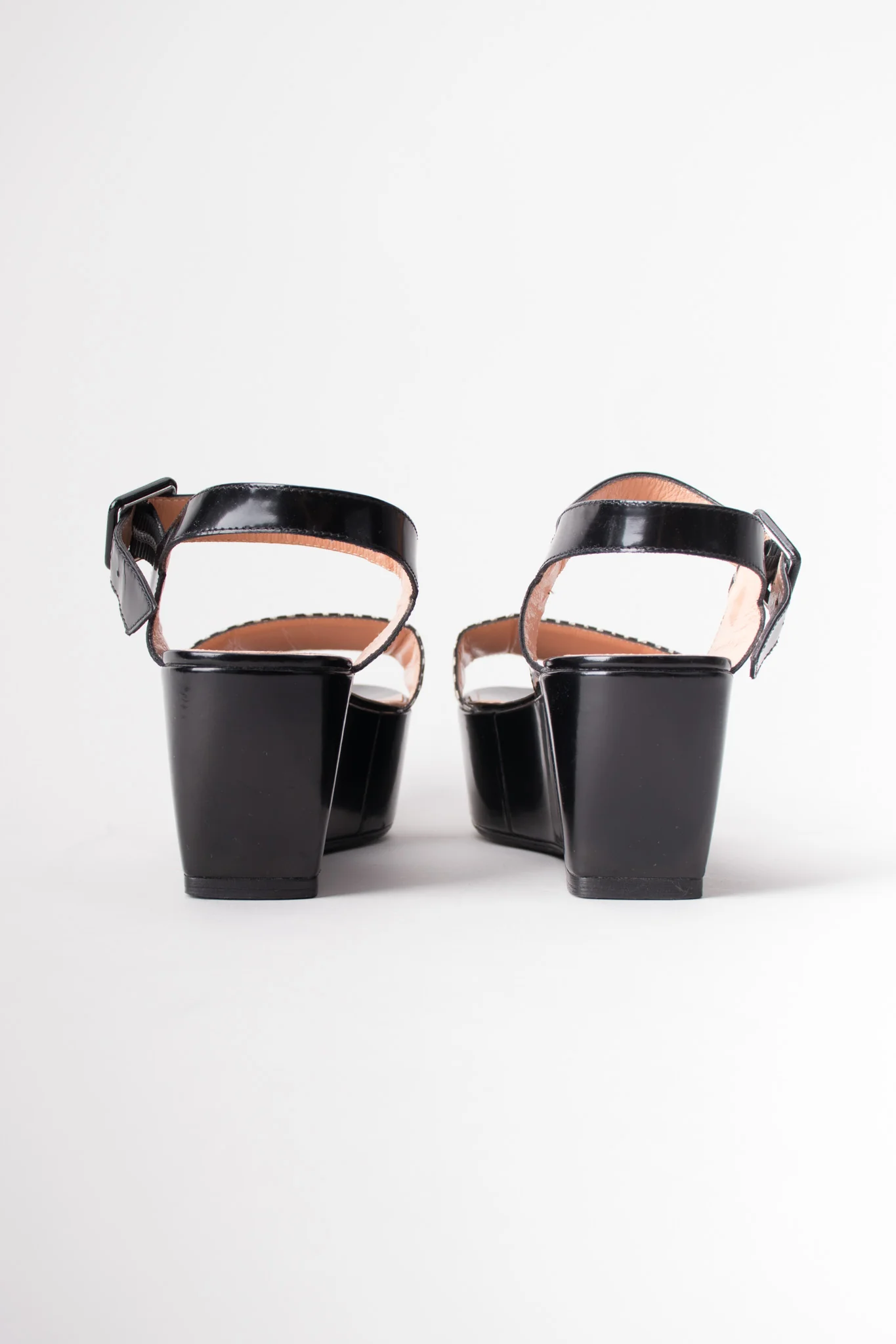 Striped Snake Flatform Sandals - Image 5