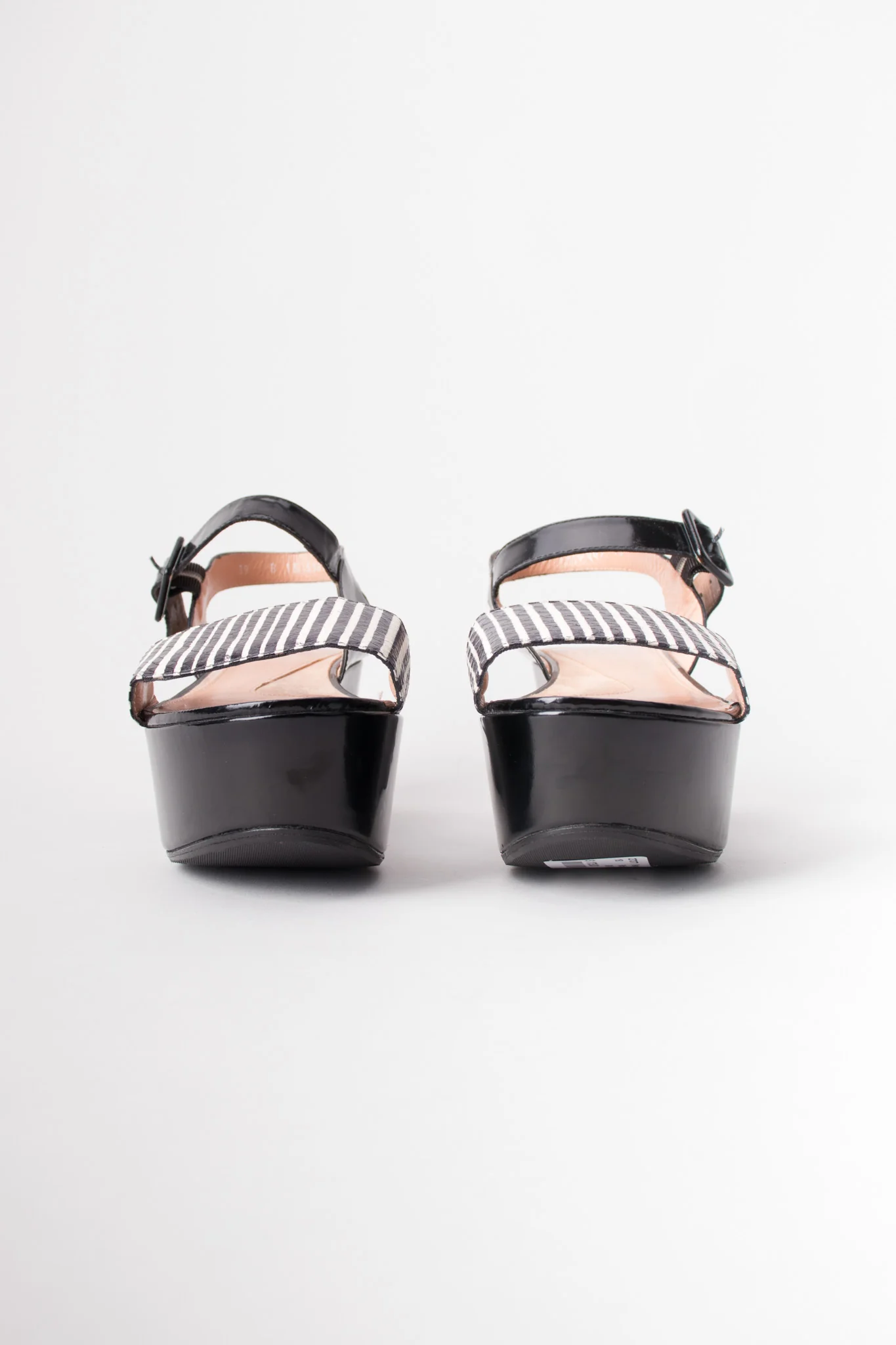 Striped Snake Flatform Sandals - Image 9