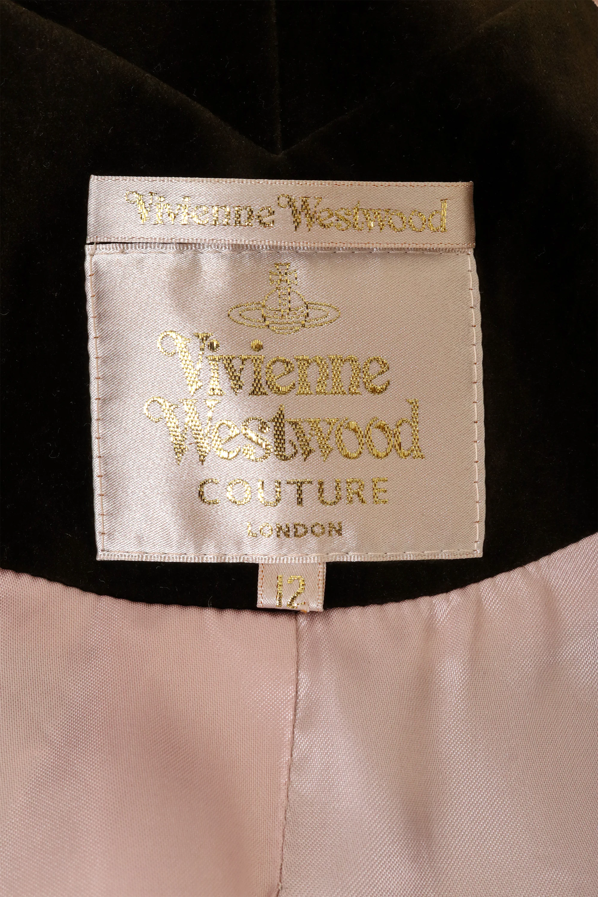 Structured Dutch Velvet Blazer - Image 7