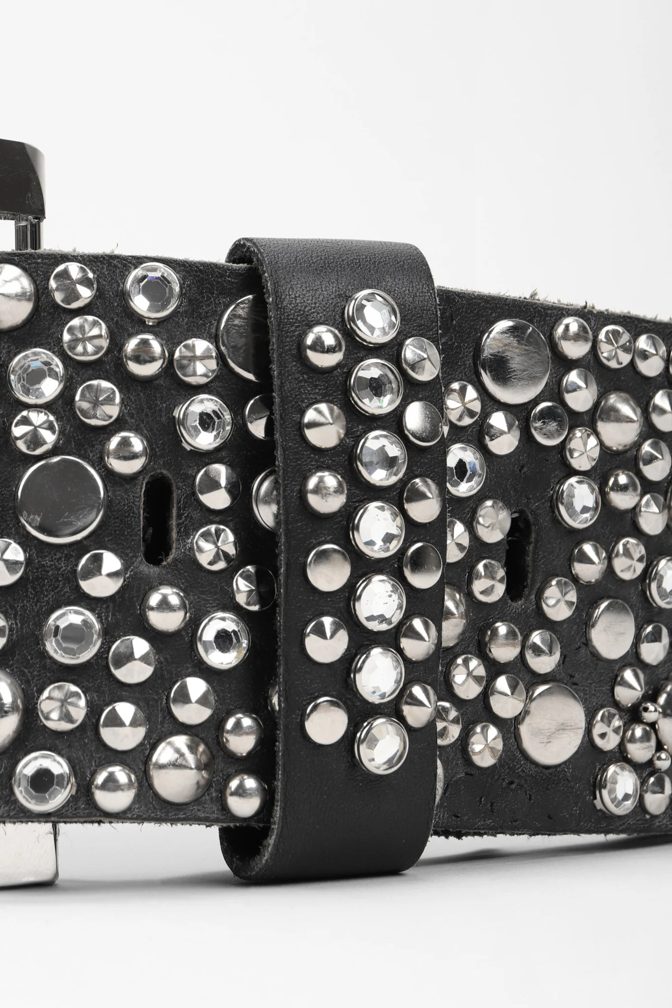 Studded Disc Bling Belt - Image 9