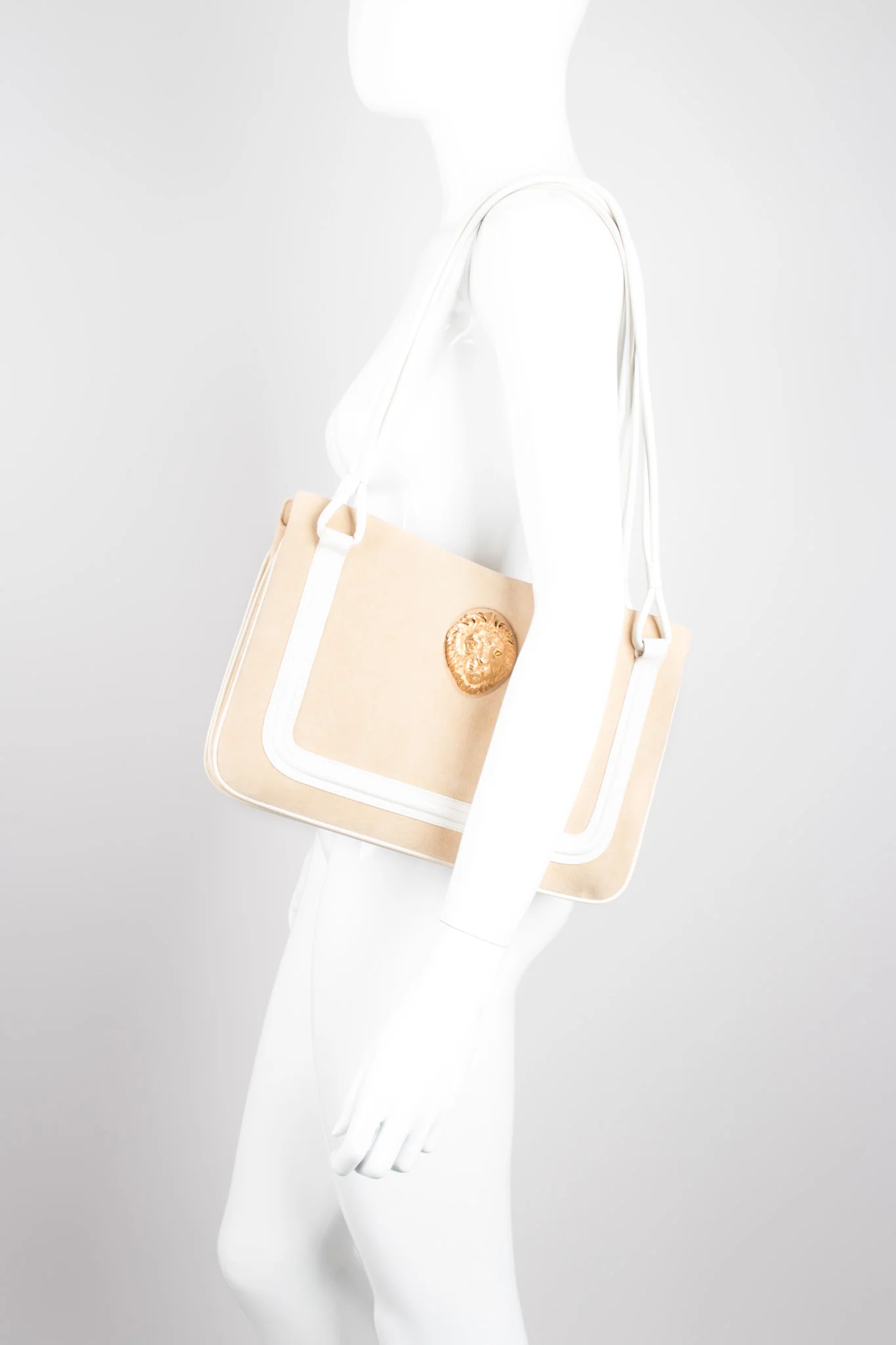 Lion Medallion Bag - Image 14